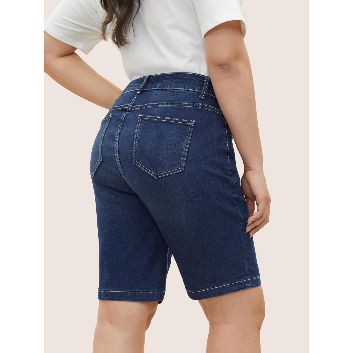Plus Size Very Stretchy High Rise Dark Wash Denim Shorts Women Indigo Casual Plain High stretch Slanted pocket Jeans BloomChic 14/1X Product Image