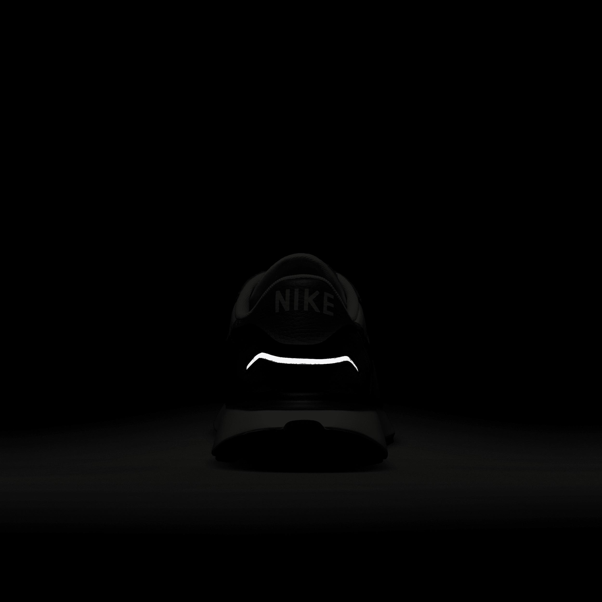Nike Phoenix Waffle Women's Shoes Product Image