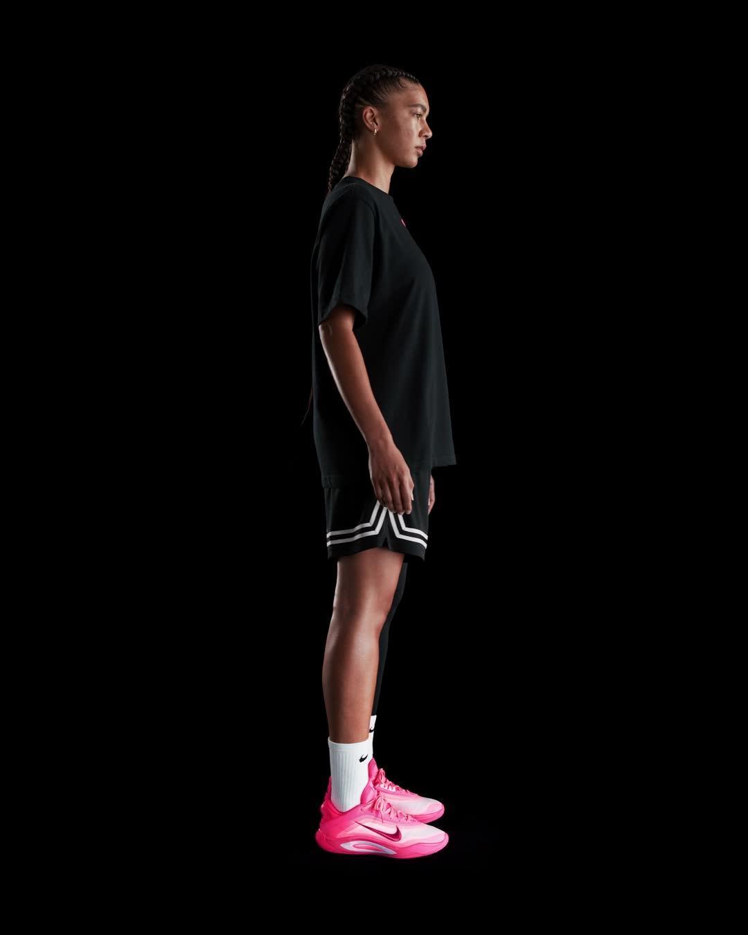 Nike Women's Loose Short-Sleeve Basketball T-Shirt Product Image