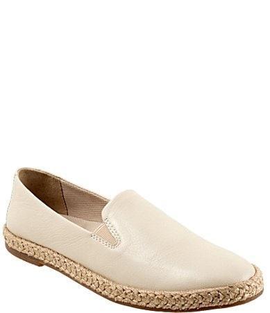 Trotters Poppy Women's Flat Shoes Product Image