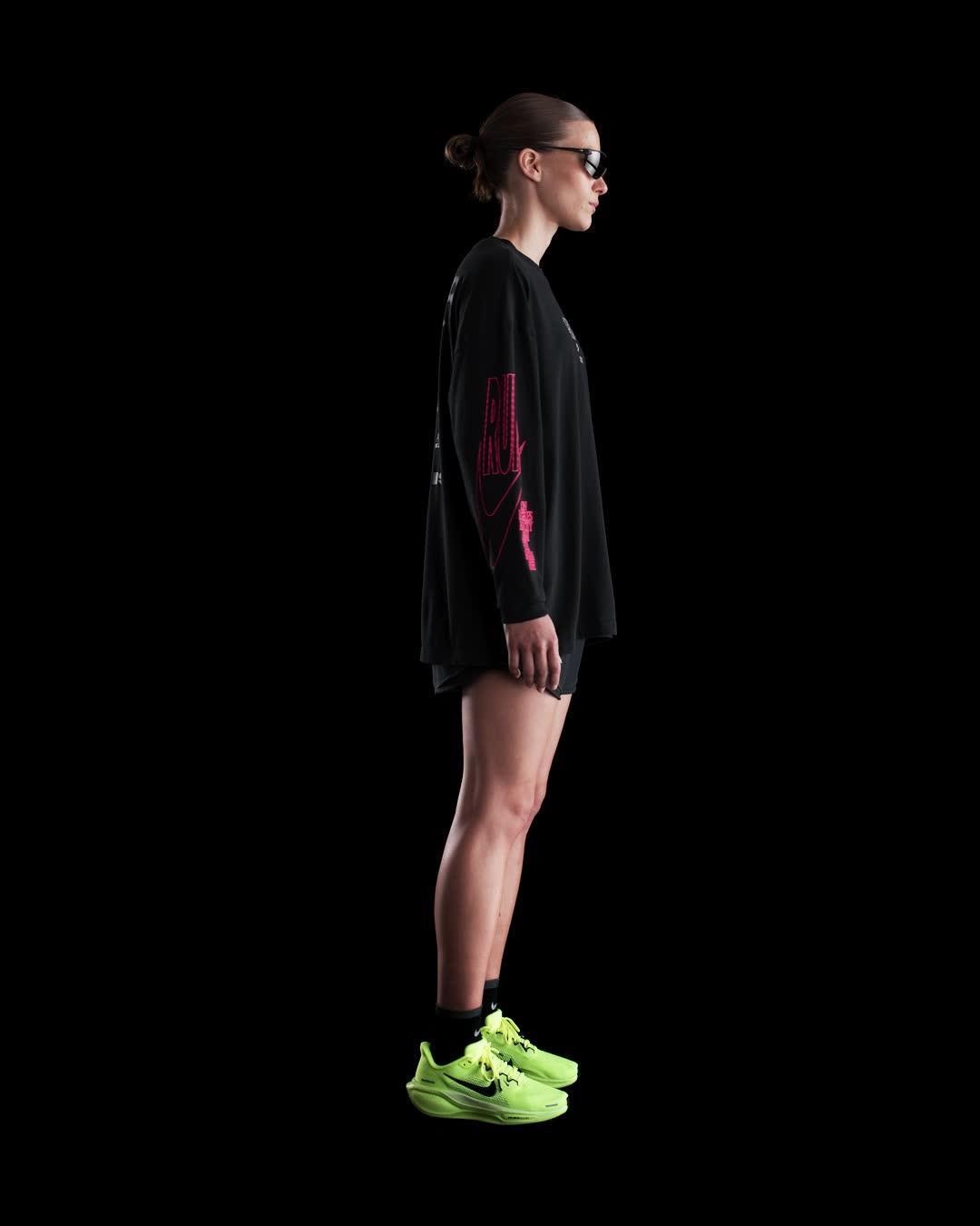 Nike After Dark Tour Women's Oversized Long-Sleeve Graphic T-Shirt Product Image