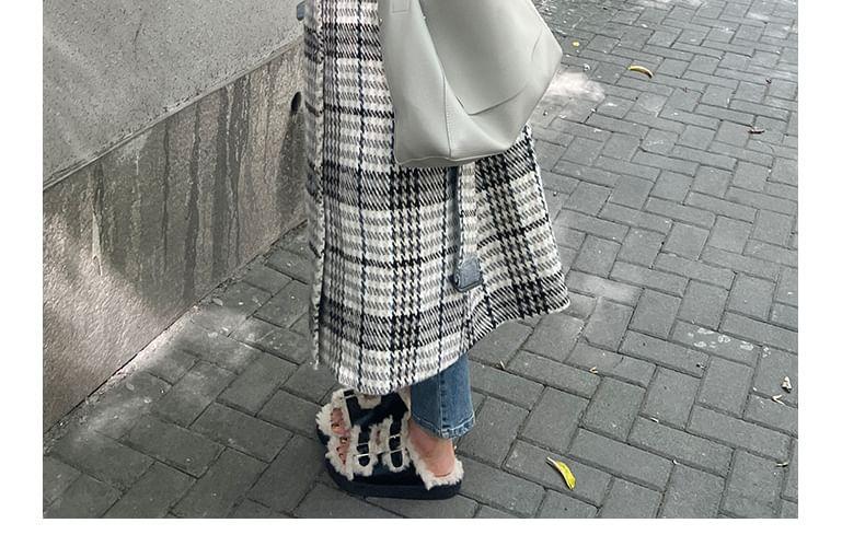 Contrast Collar Houndstooth Long Coat Product Image