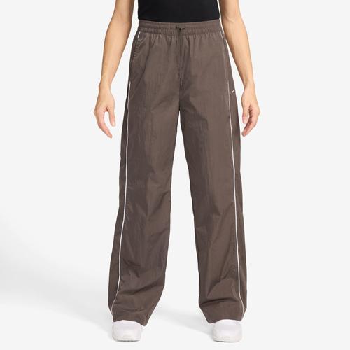 Nike Women's Windrunner High-Waisted Woven Open-Hem Pants Product Image