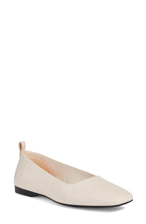 Vagabond Womens Delia Ballet Flats Product Image