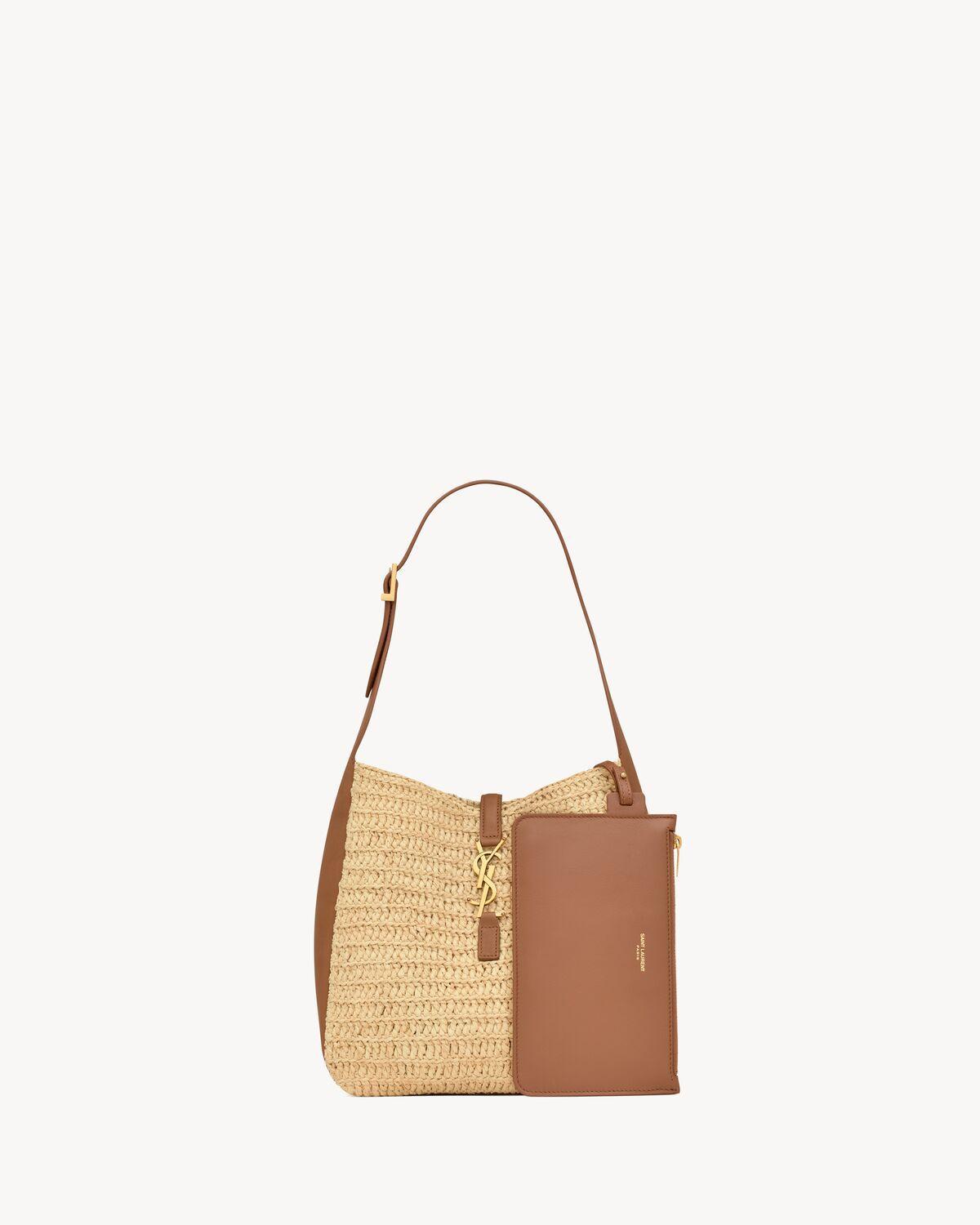le 5 à 7 supple small in raffia and leather Product Image