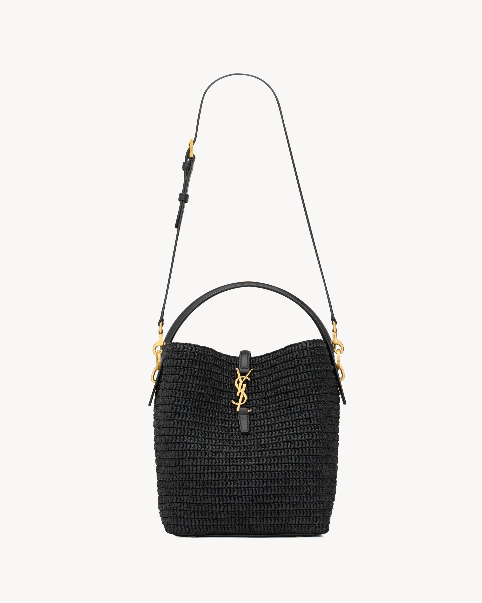 LE 37 in woven raffia and vegetable-tanned leather Product Image