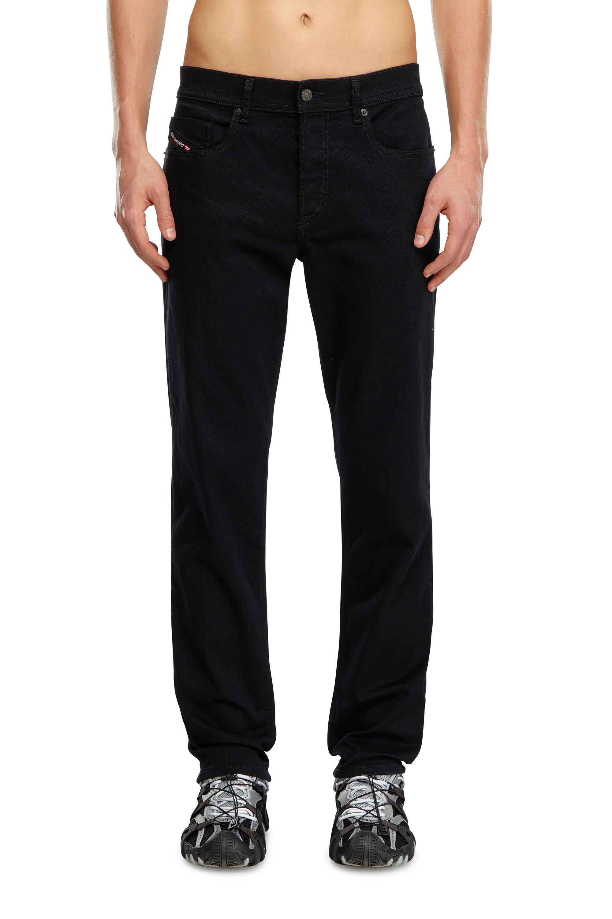 Regular Jeans 2023 D-Finitive 069YP Product Image
