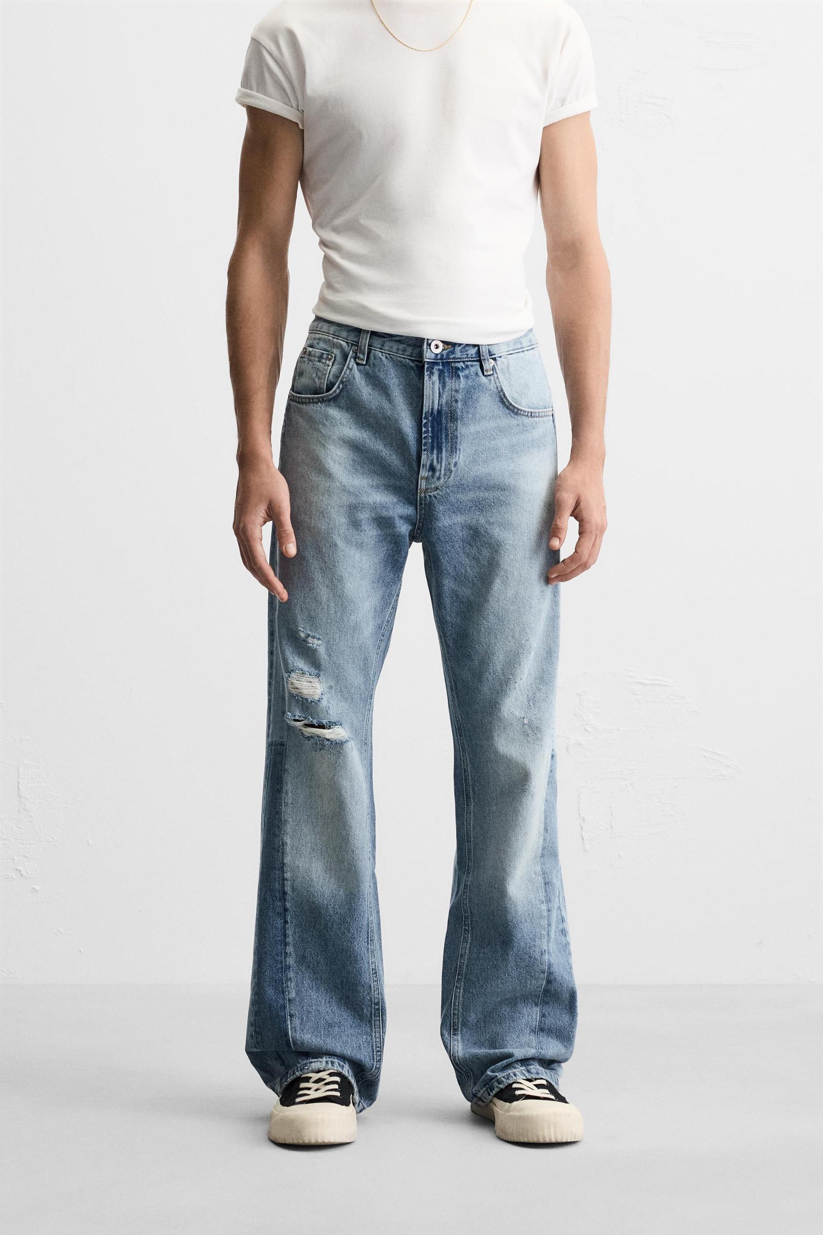 RIPPED FLARE FIT JEANS Product Image