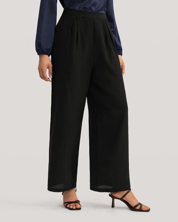 Smooth Silk Wide Leg Cropped Pants Product Image