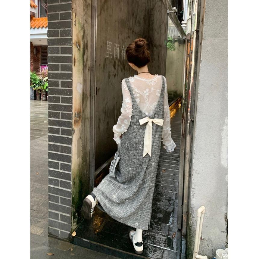 Long-Sleeve V-Neck Sheer Lace Top / Sleeveless Scoop Neck Bow Embroidered Slit Maxi Jumper Dress Product Image