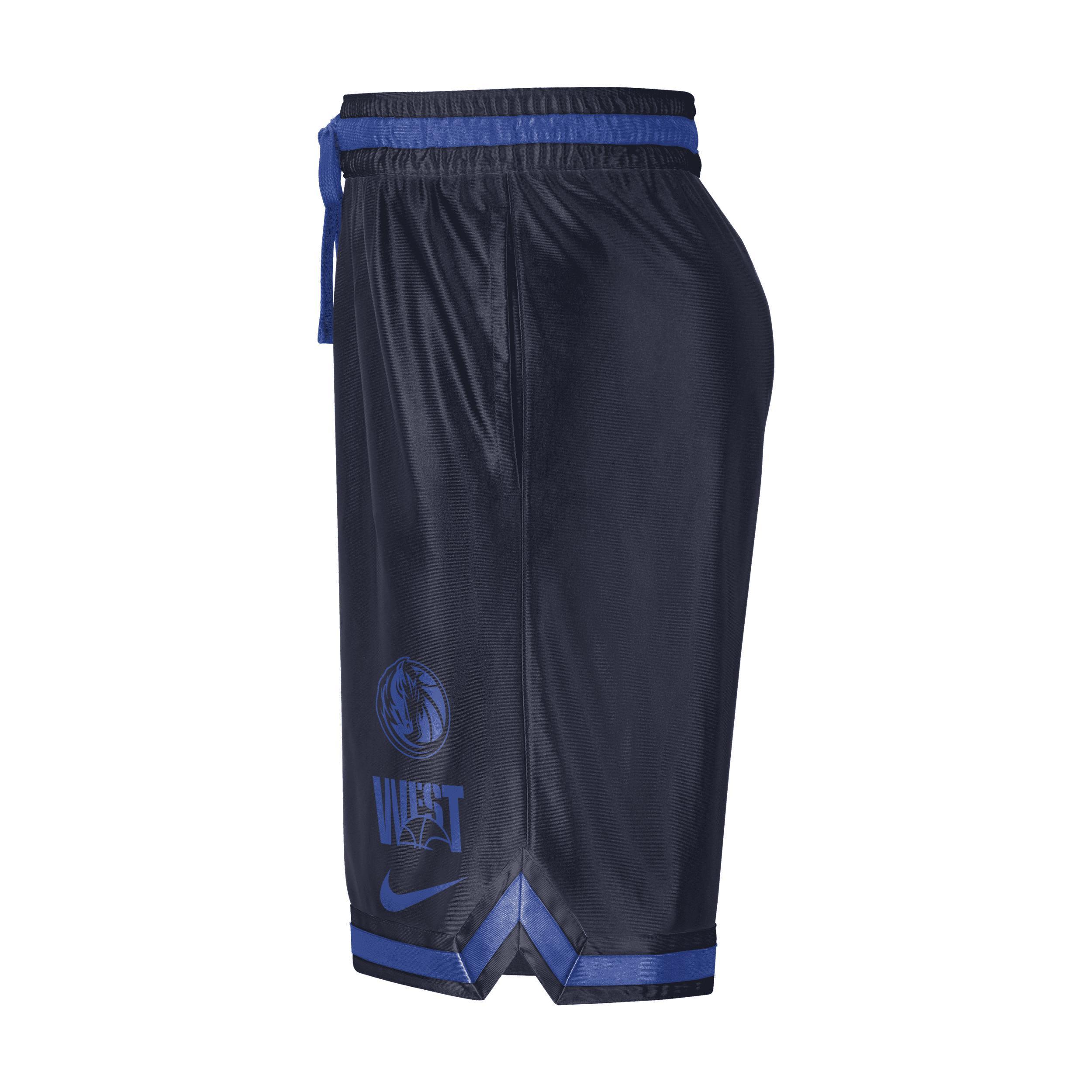 Dallas Mavericks Courtside Men's Nike Dri-FIT NBA Graphic Shorts Product Image