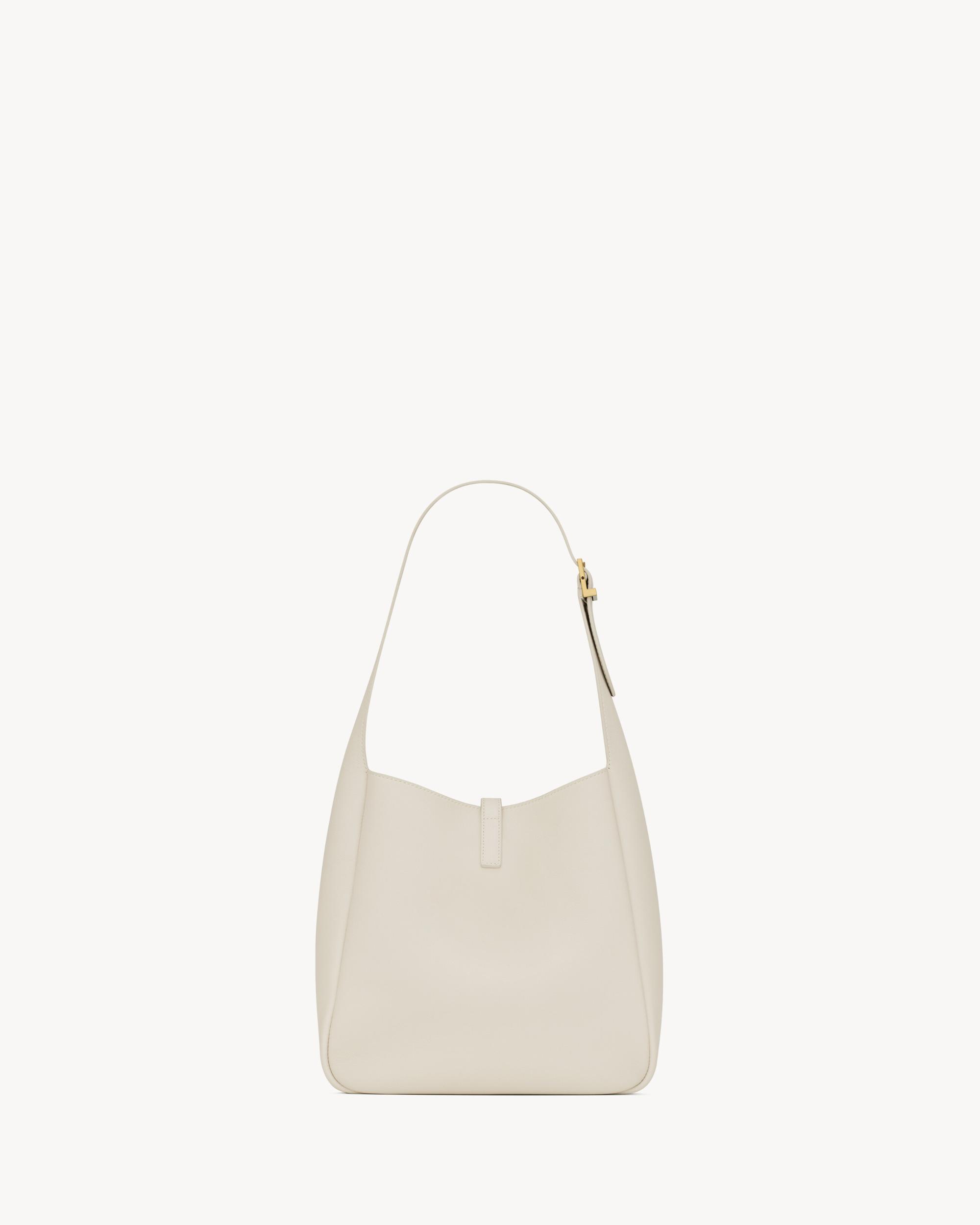 LE 5 À 7 supple small IN GRAINED LEATHER Product Image