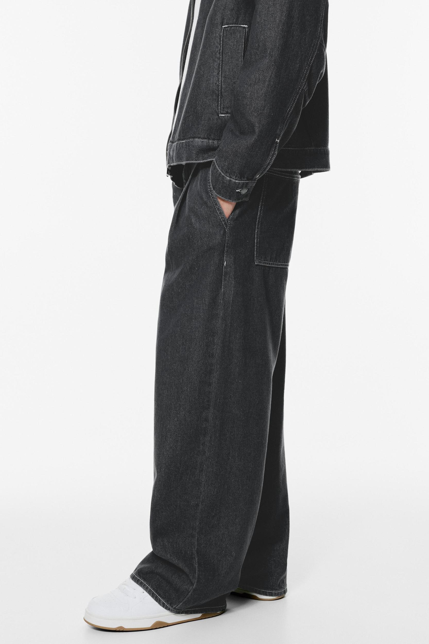 Wide-leg jeans with darts Product Image