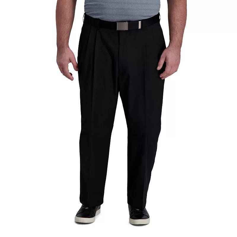 Big & Tall Haggar® Cool Right® Classic-Fit Pleated Performance Flex Pants, Men's, Size: 54X30, Black Product Image