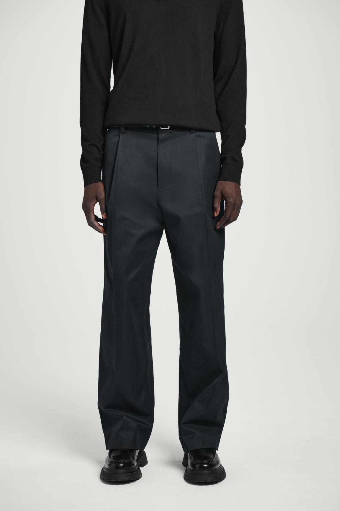 PLEATED COTTON WIDE-LEG PANTS Product Image