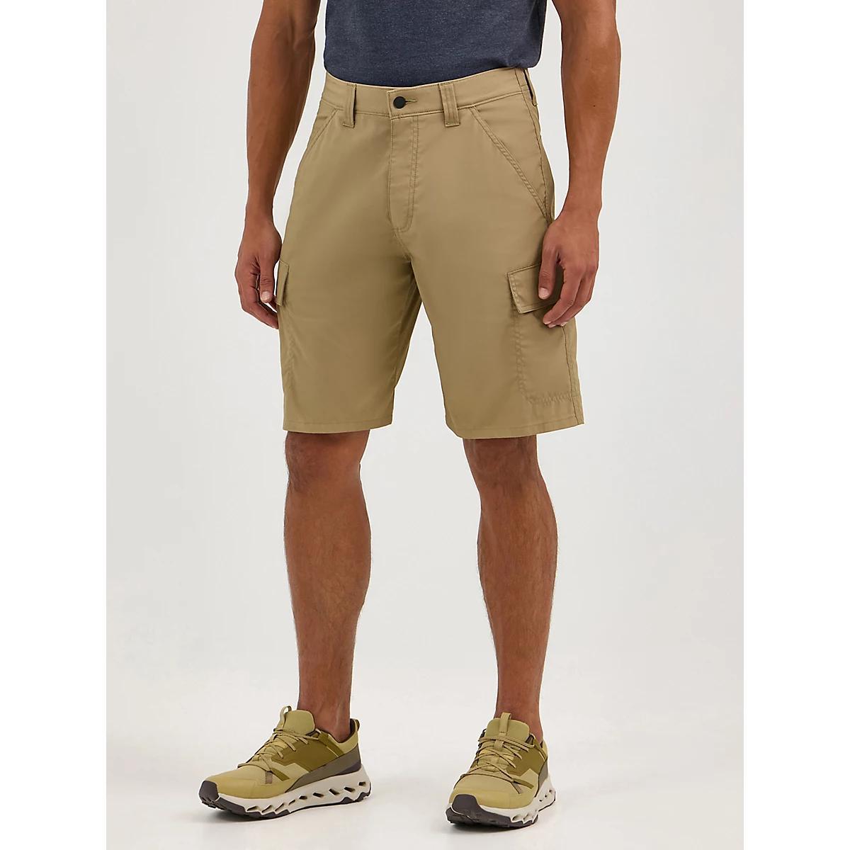 Wrangler ATG Men's Highland Cargo Short in Elmwood Product Image