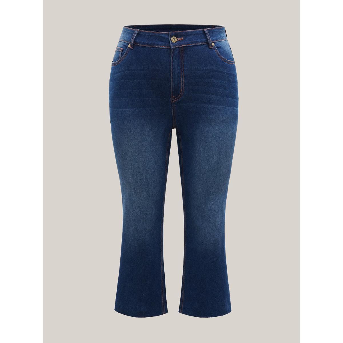 Plus Size Loose Frayed Hem Crop Jeans Women Denimindigo Casual Button Medium stretch Slanted pocket Jeans BloomChic 18/2X Product Image