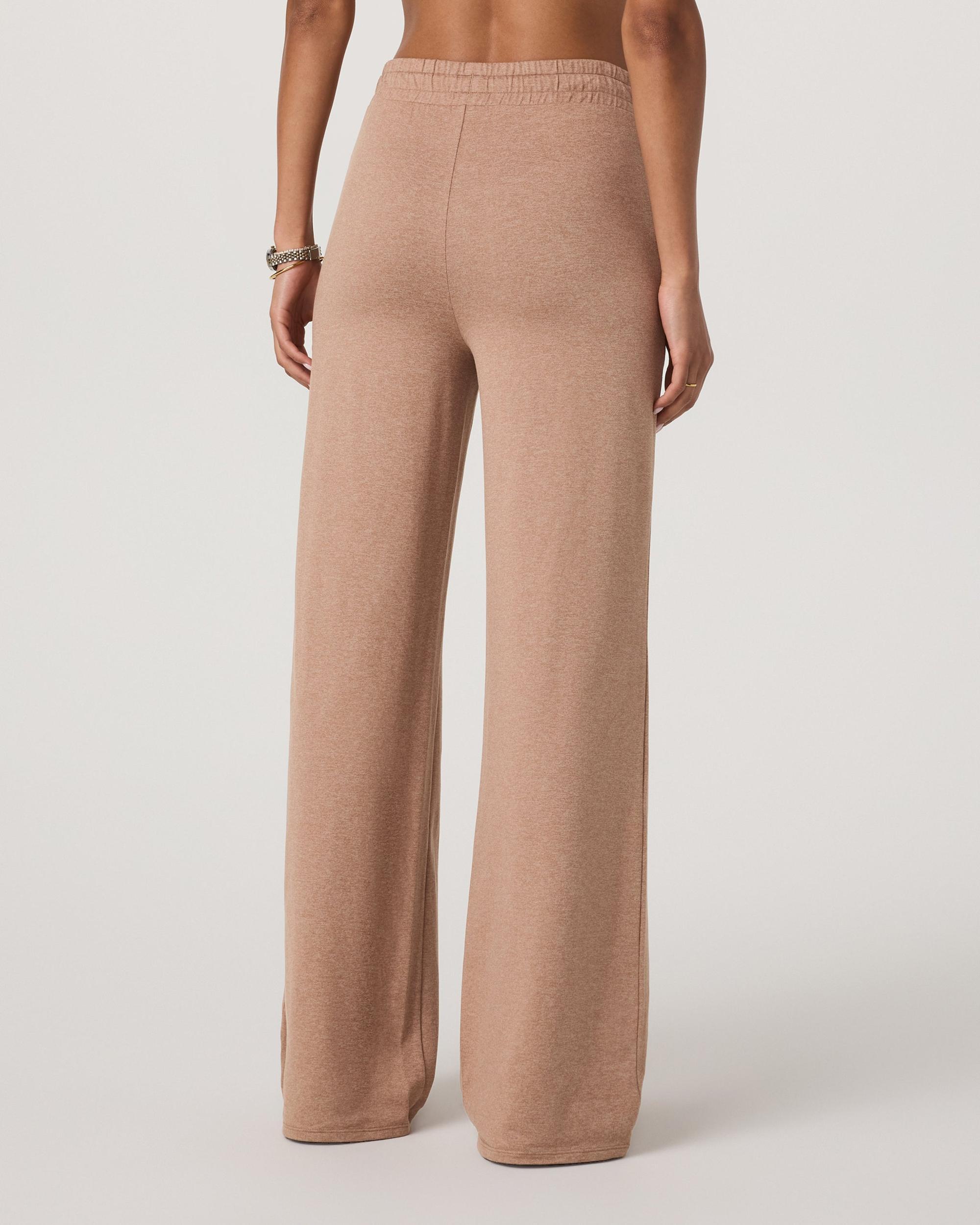 Halo Essential Wideleg Pant Product Image