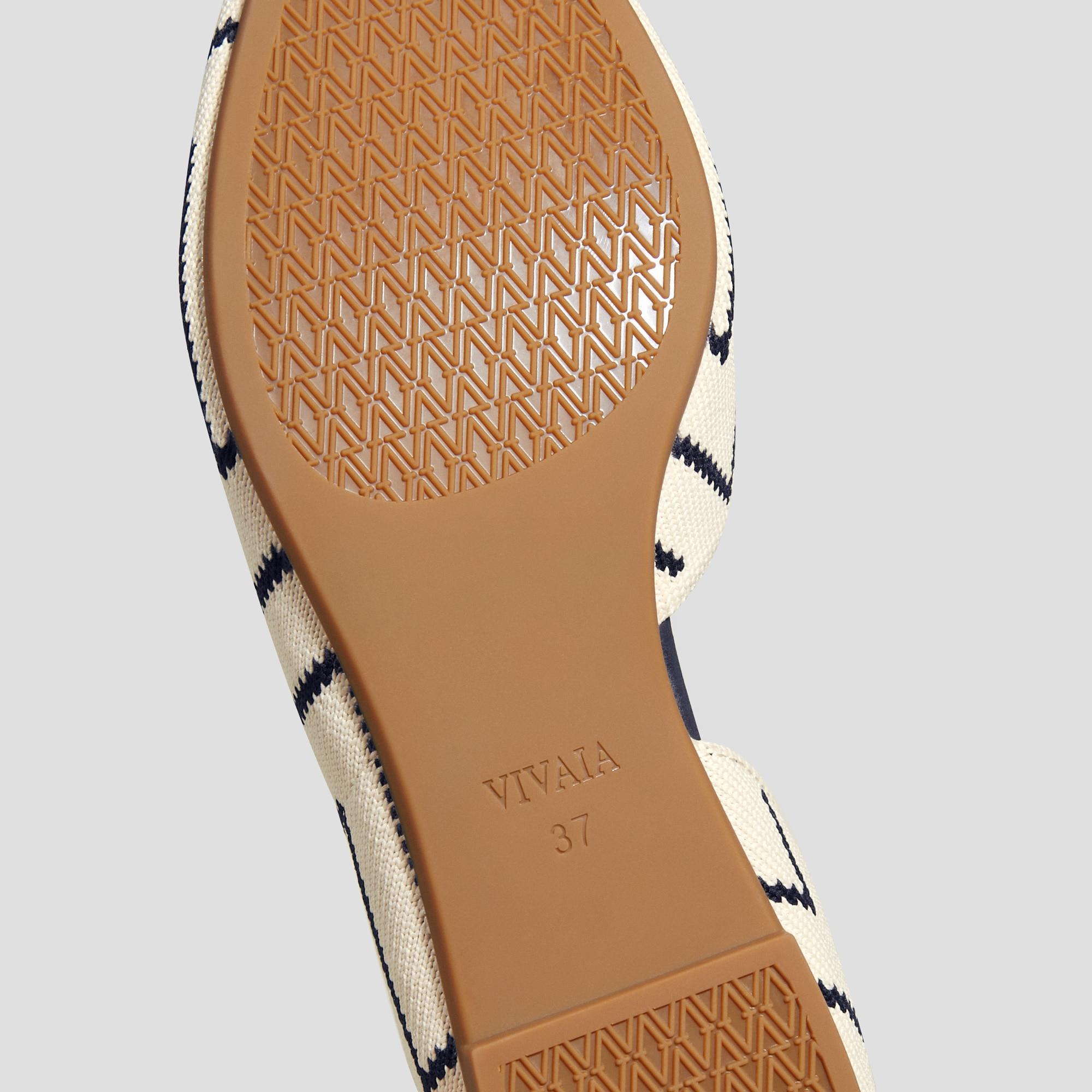 Pointed-Toe D'Orsay Flats (Melia) Product Image