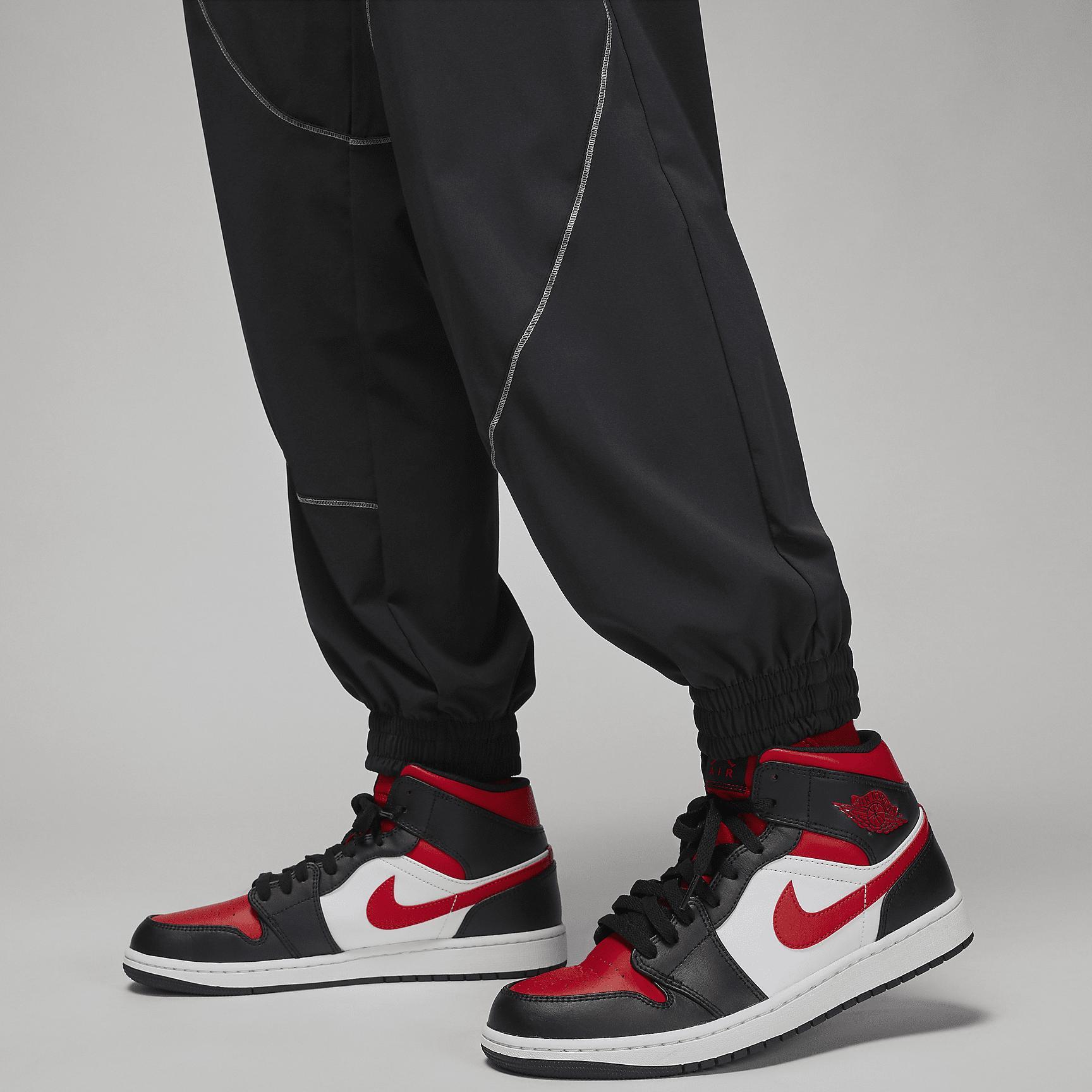 Jordan Sport Women's Tunnel Pants Product Image
