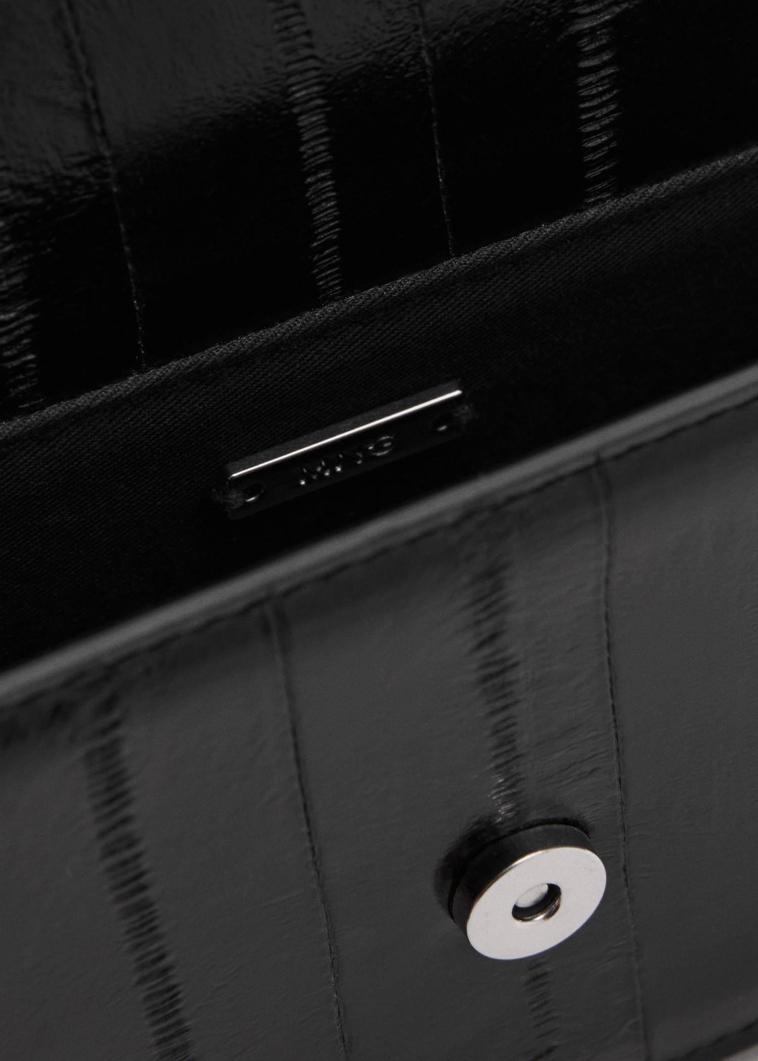 Textured leather effect bag - Women | MANGO USA Product Image