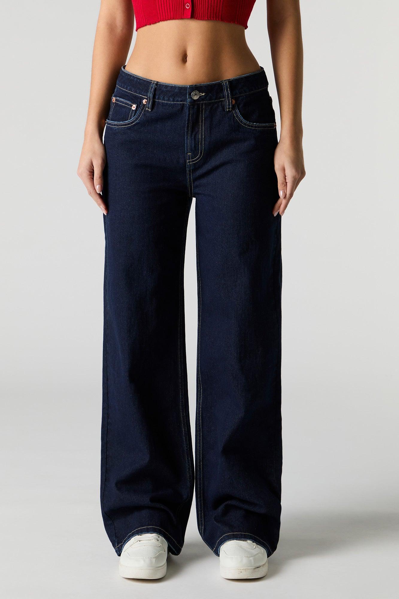 Rinsed Low Rise Skater Jean Female Product Image