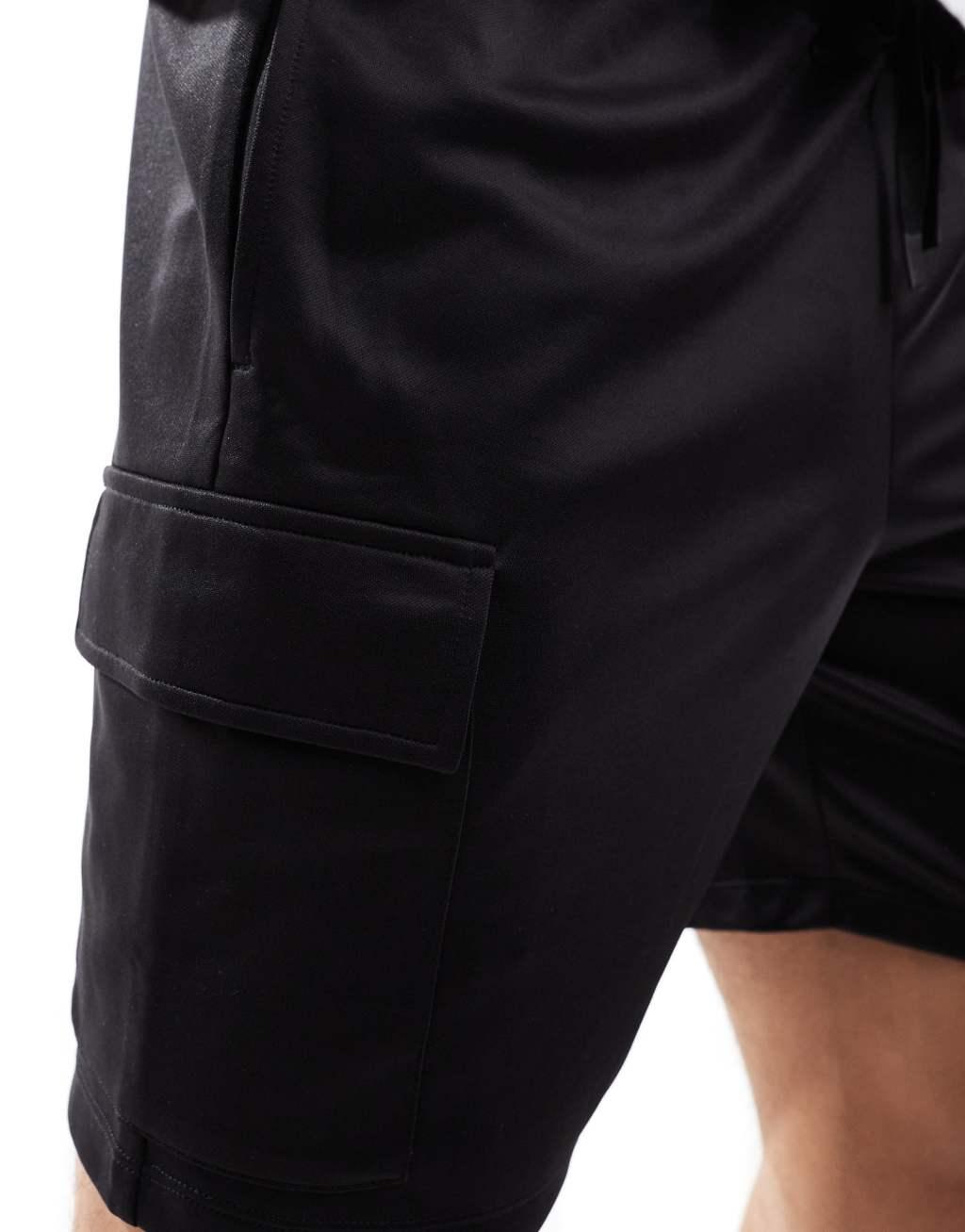 4505 performance jersey cargo shorts in black  Product Image