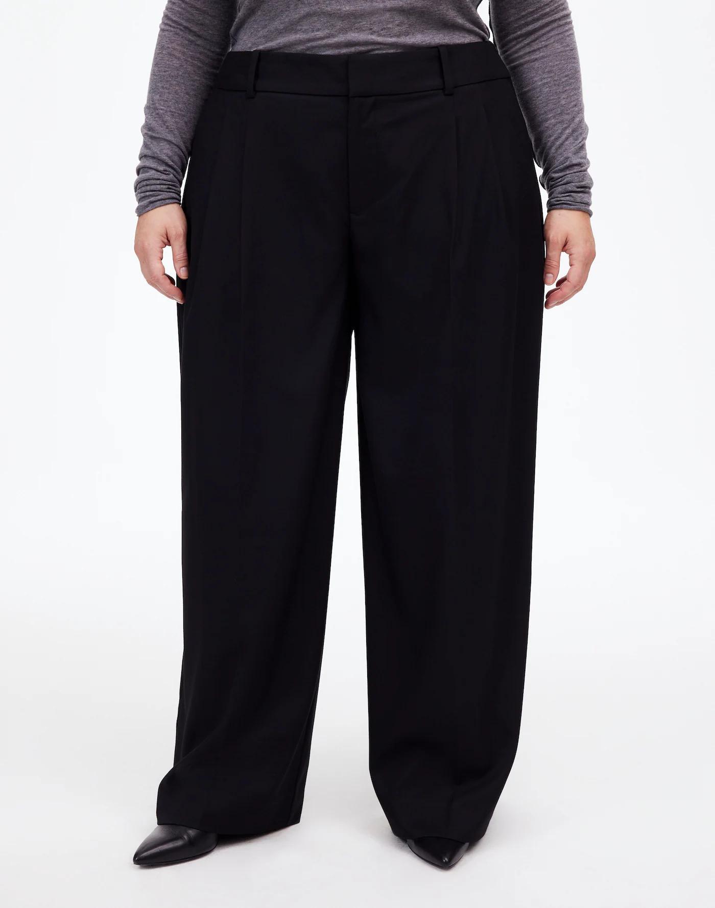 The Plus Harlow Superwide-Leg Trouser in Brushed Twill Product Image