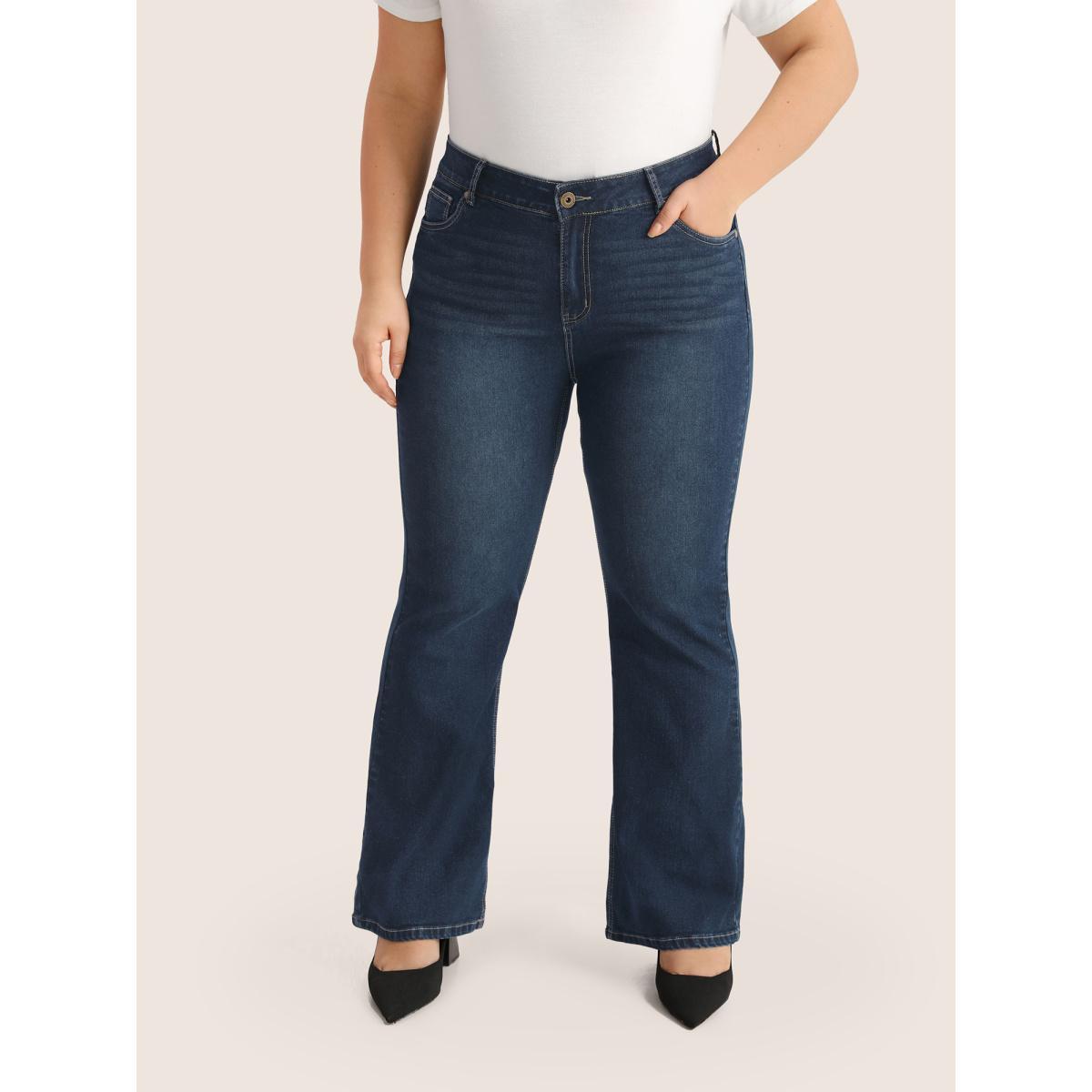 Plus Size Plain Bootcut Pocket Zipper Fly Jeans Women Indigo Casual Plain Non High stretch Slanted pocket Jeans BloomChic 16/1X Product Image