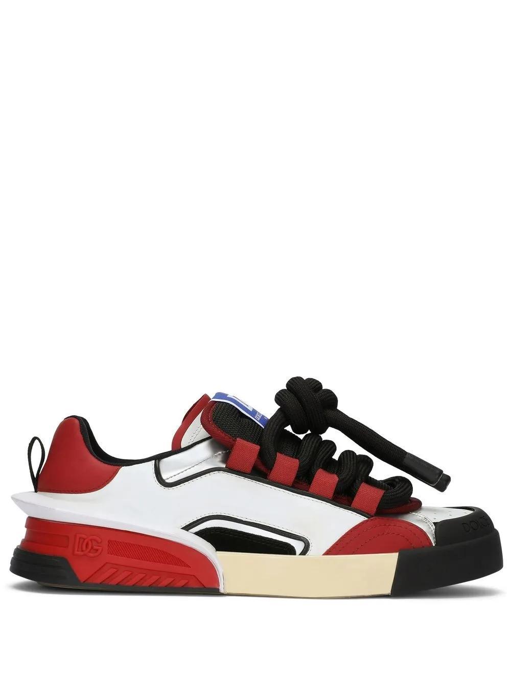lace-up low-top sneakers Product Image