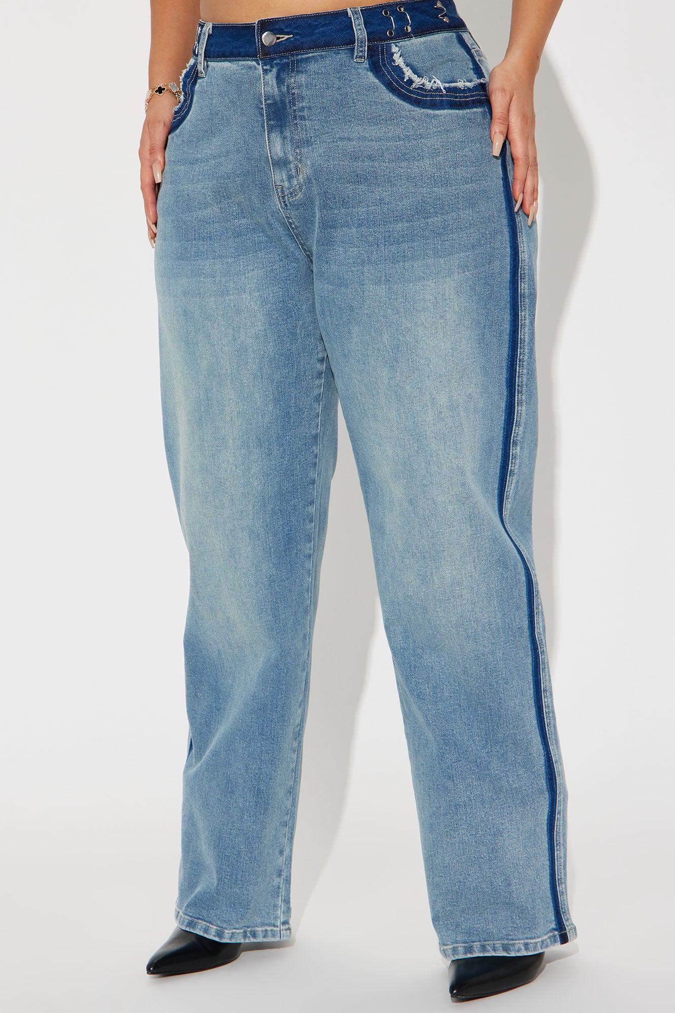 Play Your Games Stretch Baggy Jean - Light Wash Product Image