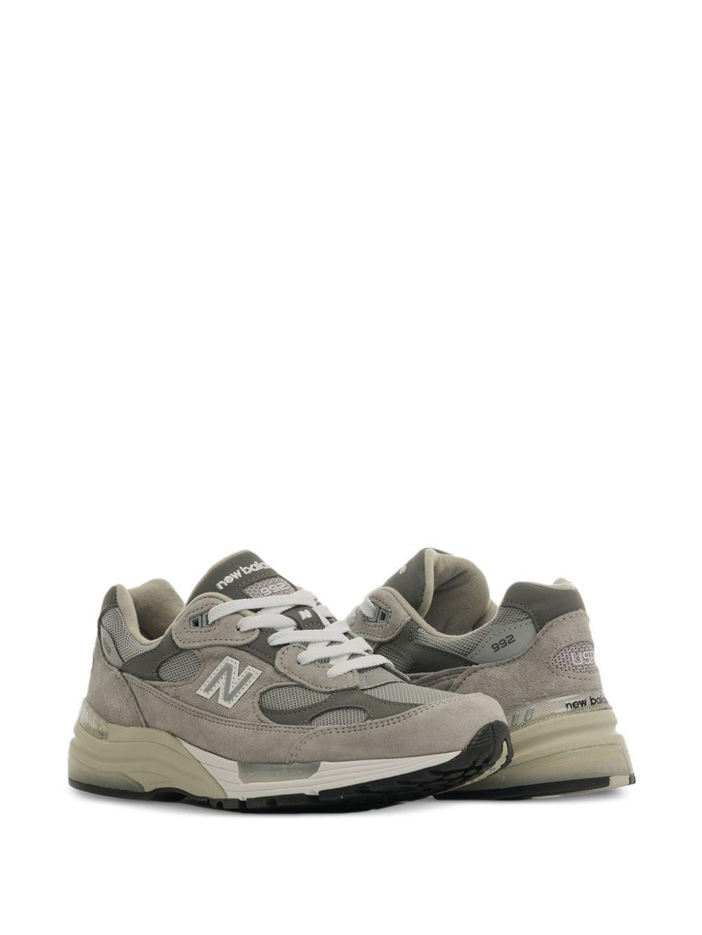 992 sneakers Product Image