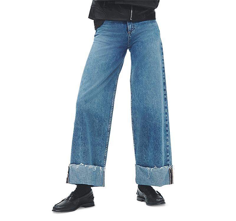 rag & bone High Rise Sofie Cropped Jeans in Pebbles Product Image