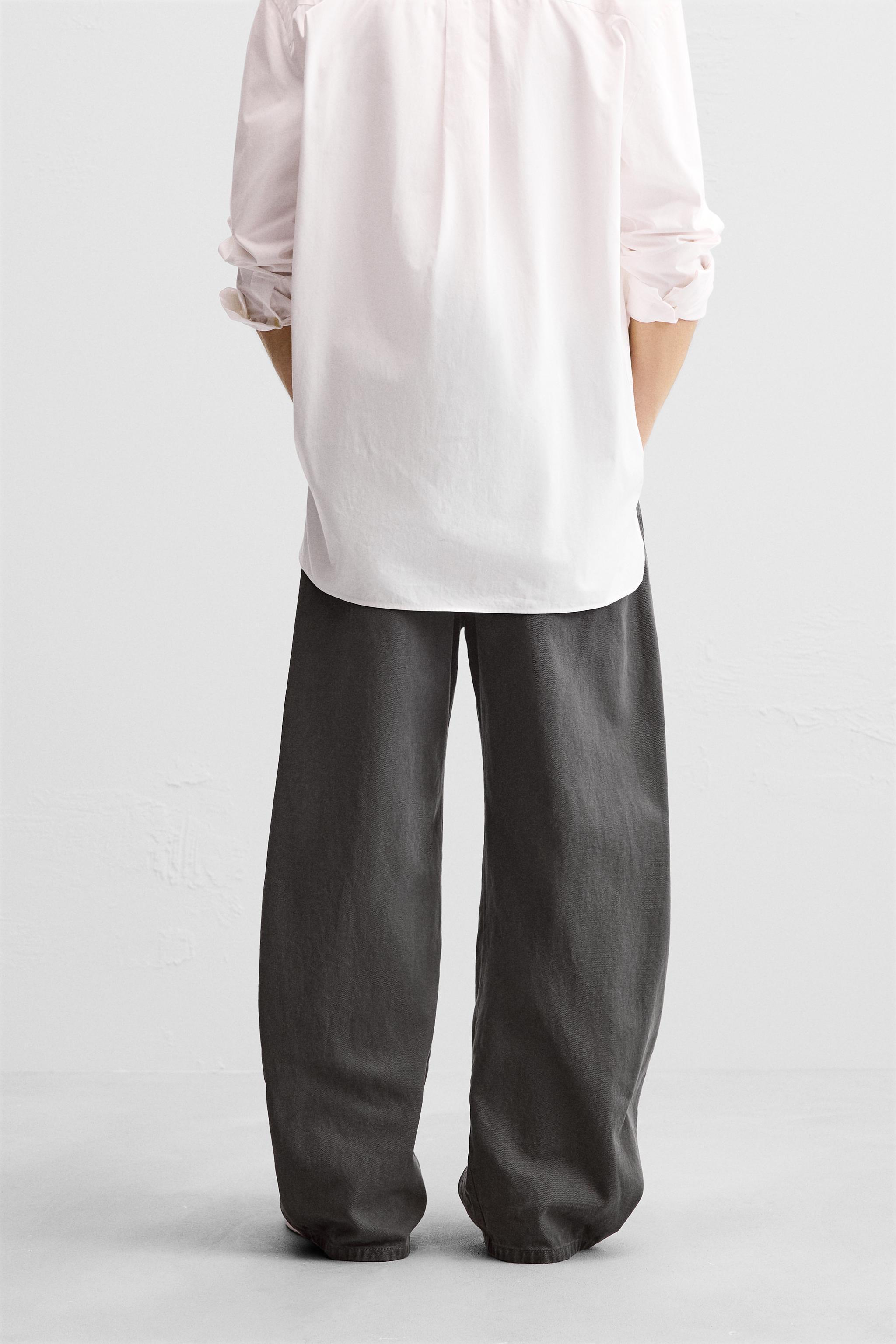 BALLOON FIT JEANS Product Image
