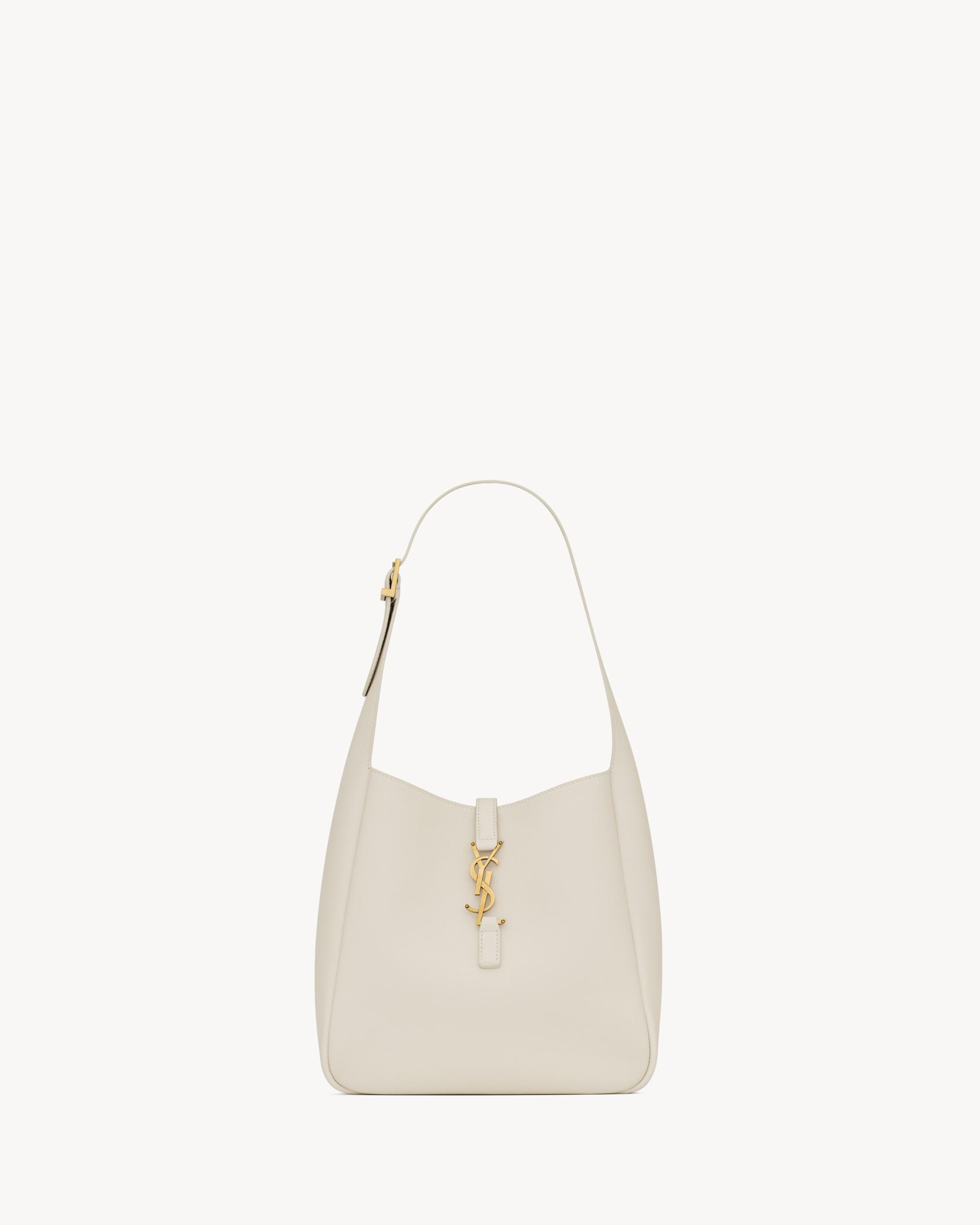 LE 5 À 7 supple small IN GRAINED LEATHER Product Image