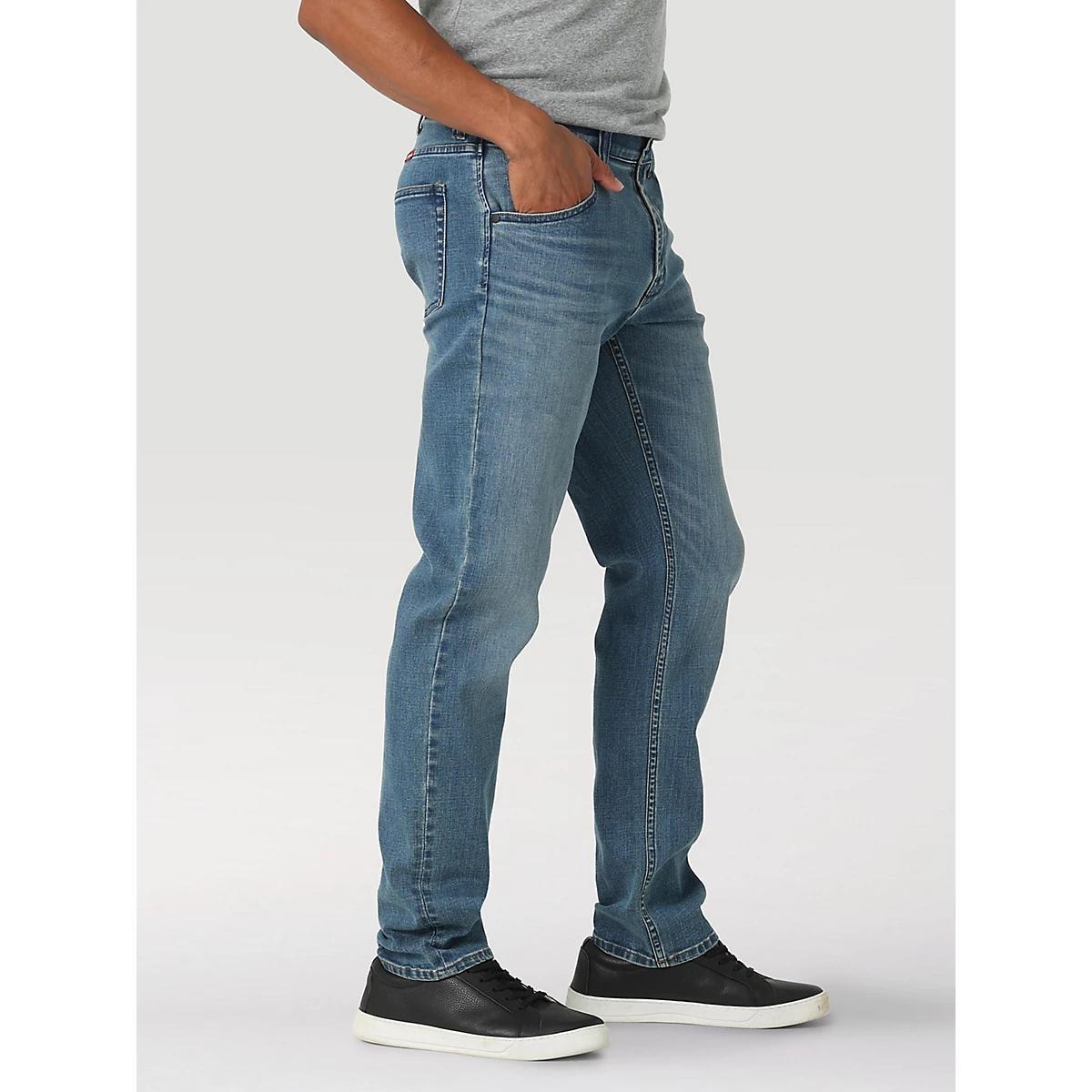 Men's Ultra Flex Slim Fit Jean in Jett Product Image