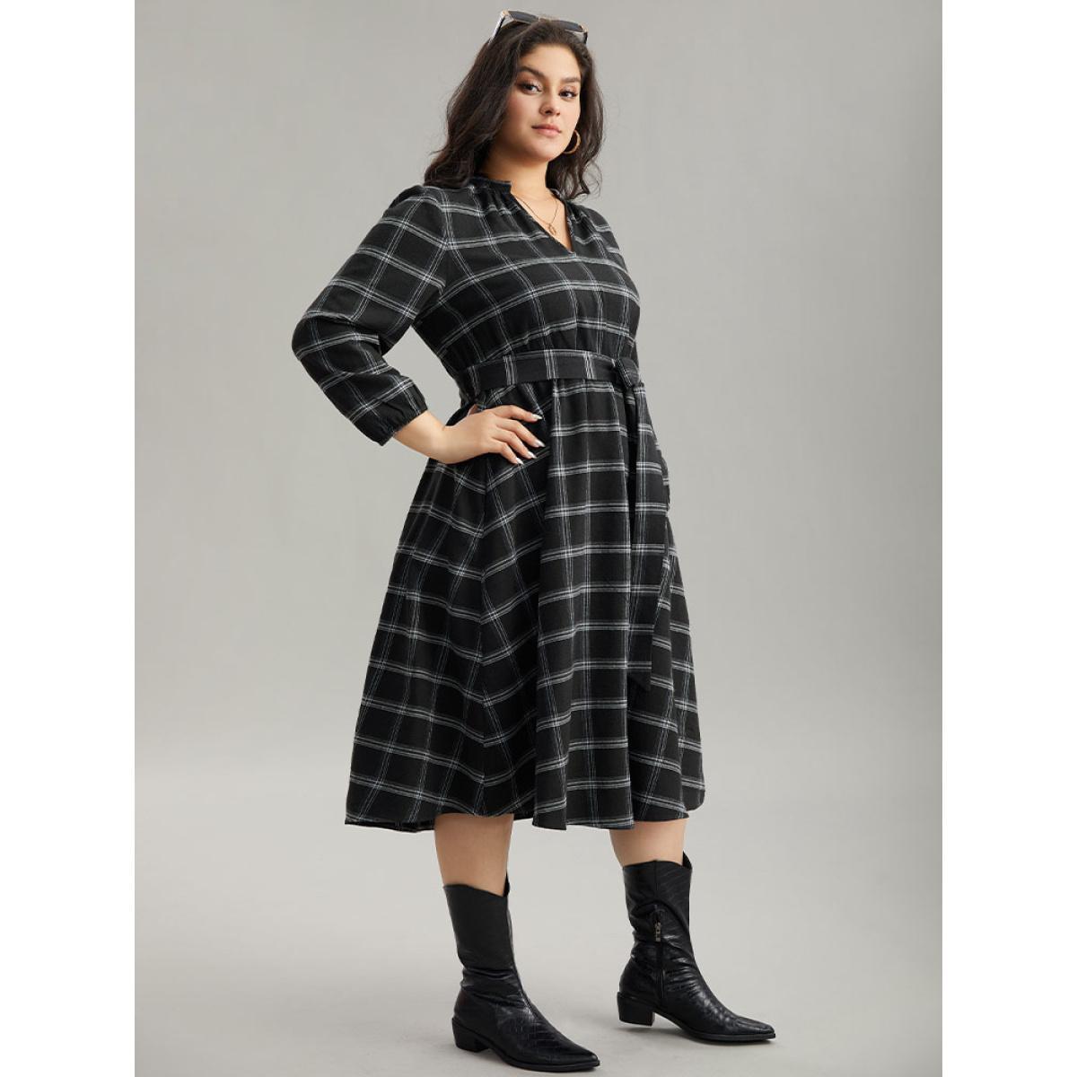 Plus Size Plaid Notched Elastic Waist Belted Dress Black Women Casual Elastic cuffs Notched collar Elbow-length sleeve Curvy Midi Dress BloomChic 12/L Product Image