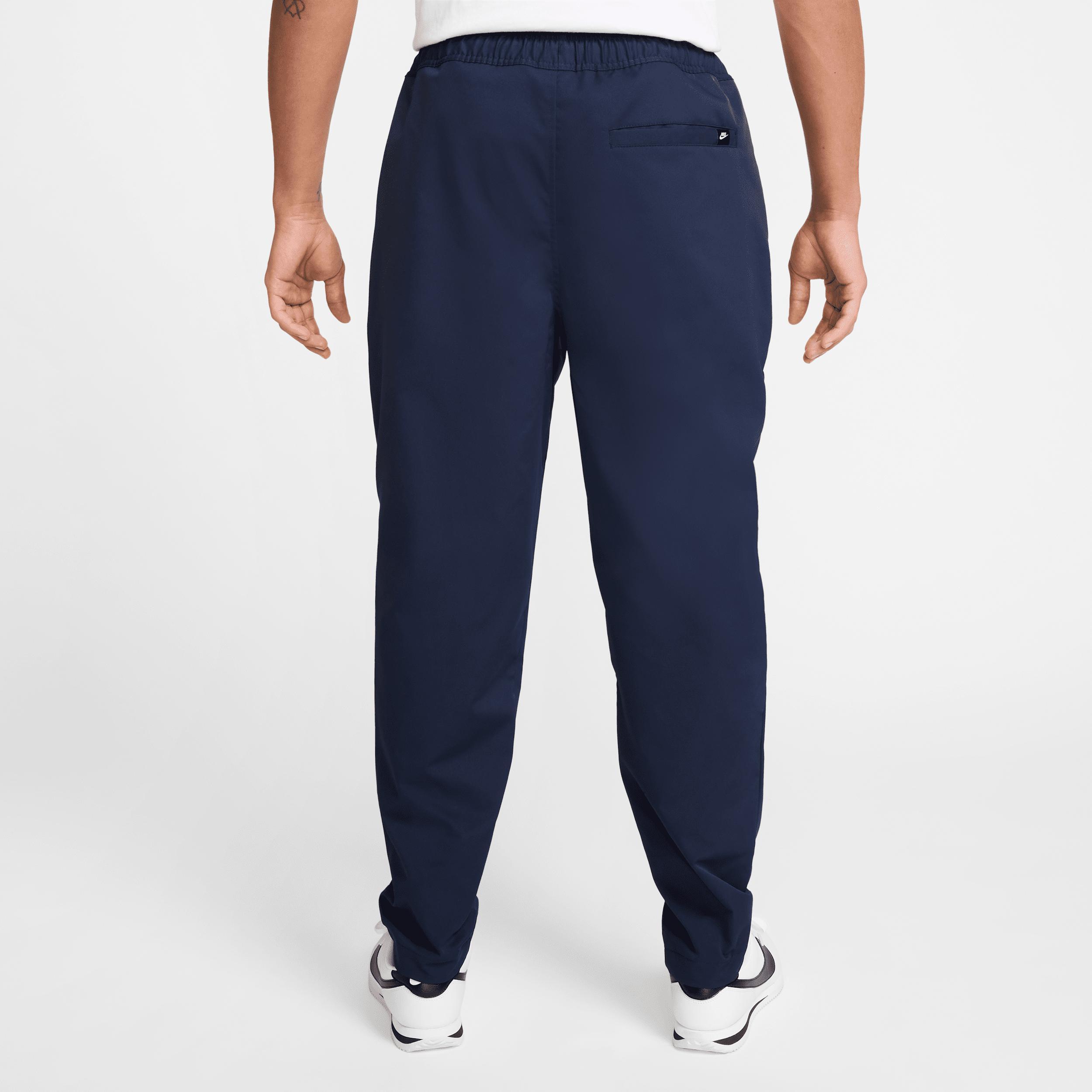 Men's Nike Club Woven Tapered-Leg Pants, Size: XXL, Obsidian Product Image