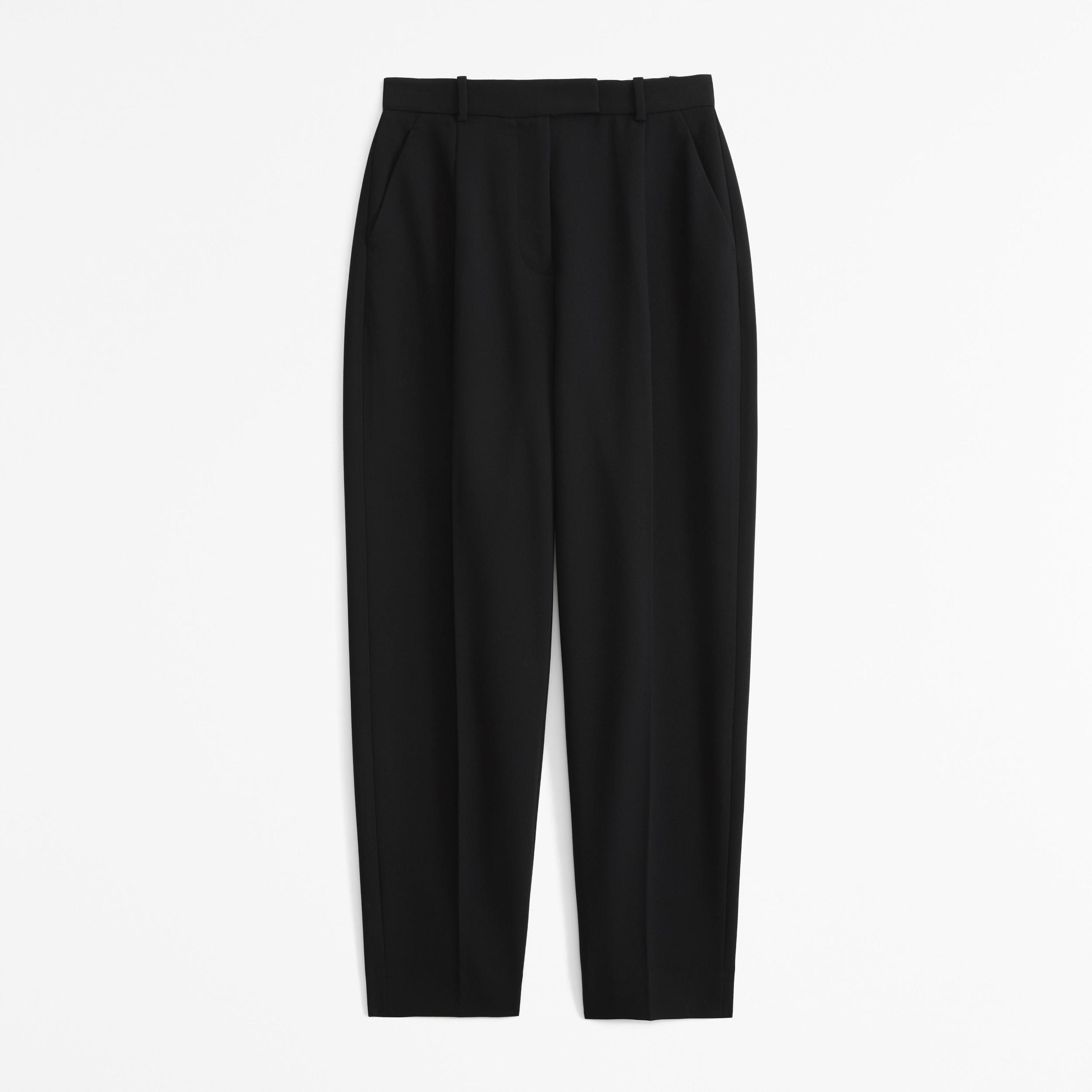 Curve Love Ankle Grazing Tapered Tailored Pant Product Image