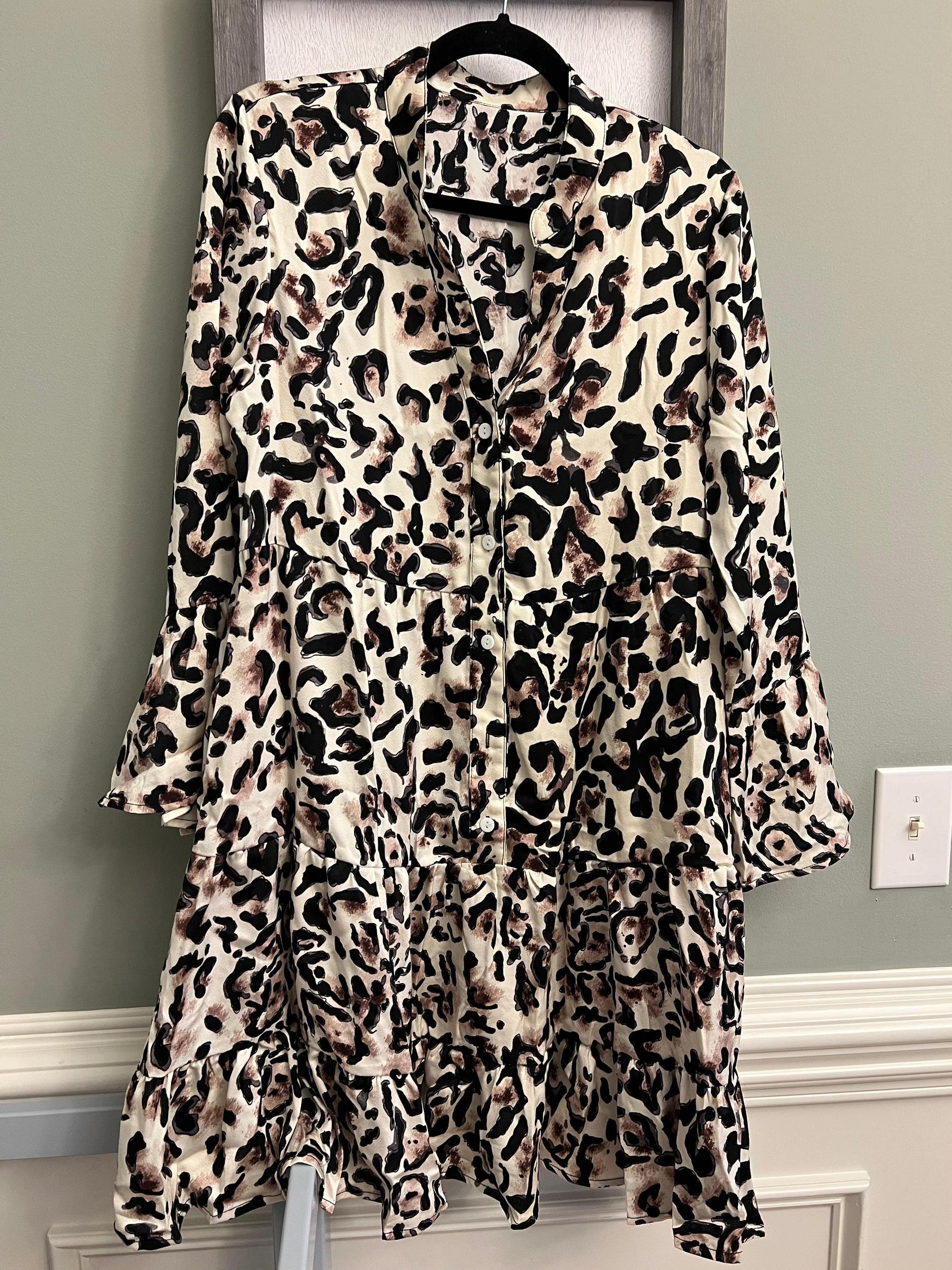 Leopard dress Product Image