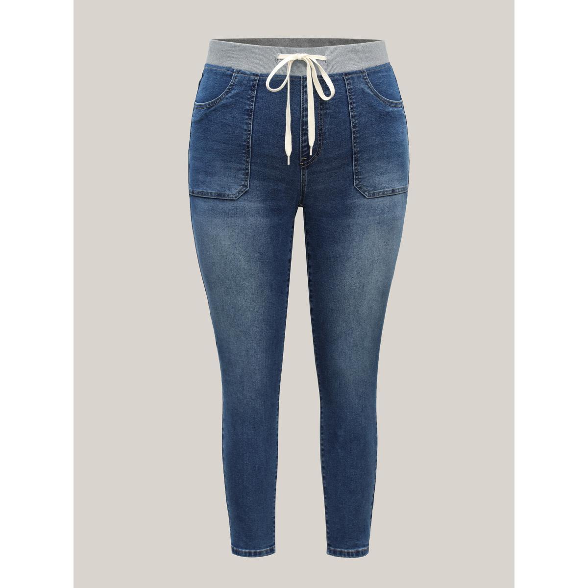 Plus Size Skinny Fit Classic Mid-Rise Jeans Women Darkindigo Medium stretch Slanted pocket Jeans BloomChic 28/5X Product Image