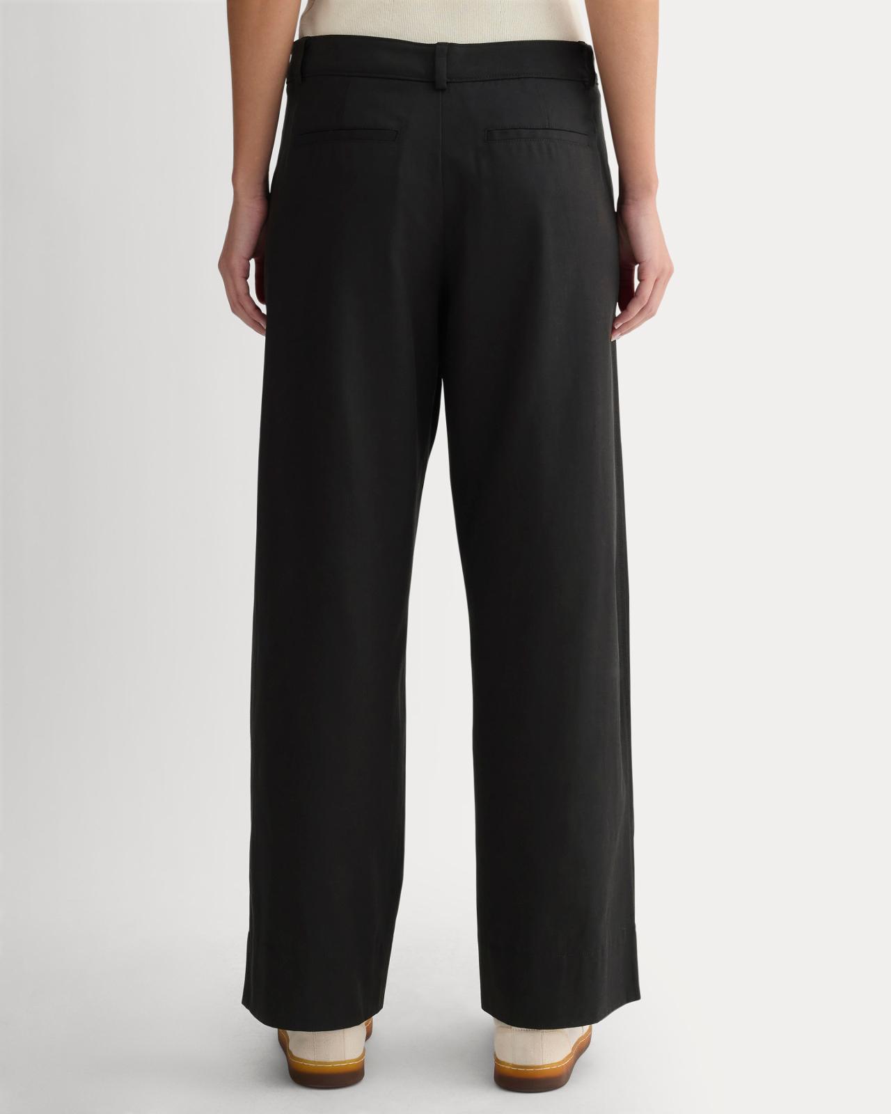 The Low-Rise Chino Product Image