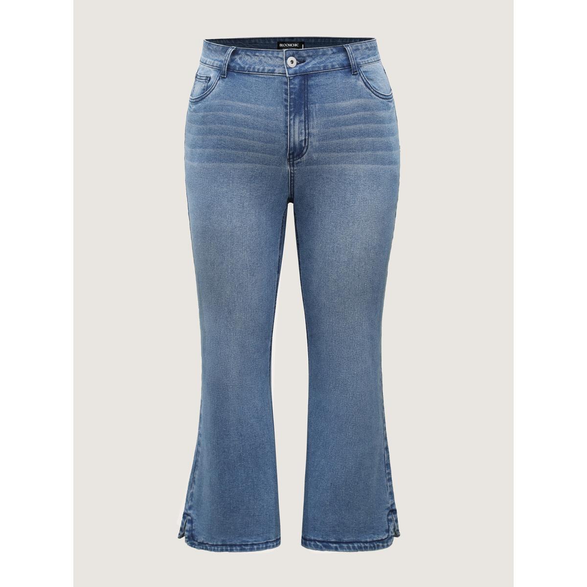 Plus Size Stretch Butt-Lifting Flare Jeans Women Denimblue High stretch Slanted pocket Jeans BloomChic 28/5X Product Image
