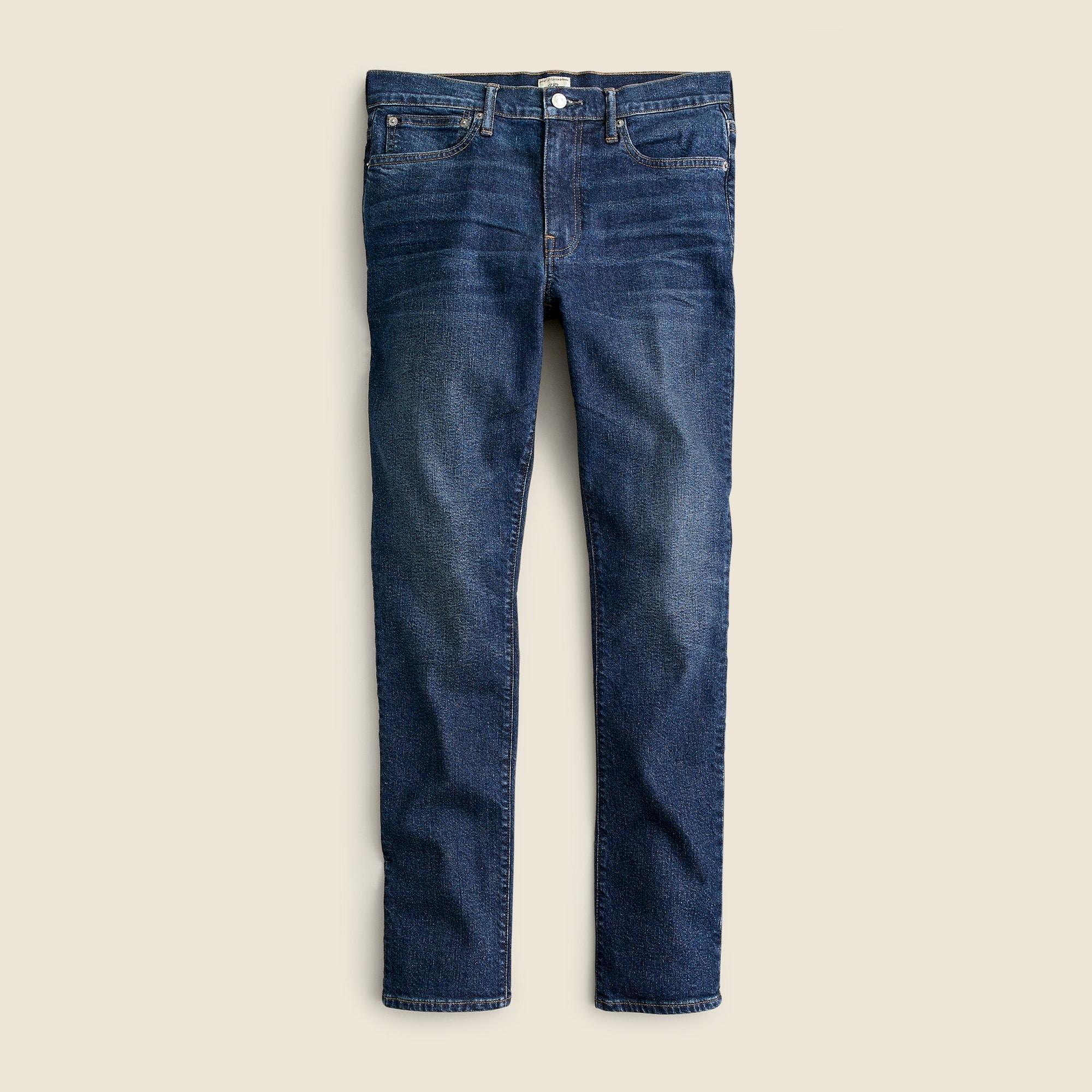 250 Skinny-fit stretch jean in one-year wash Product Image