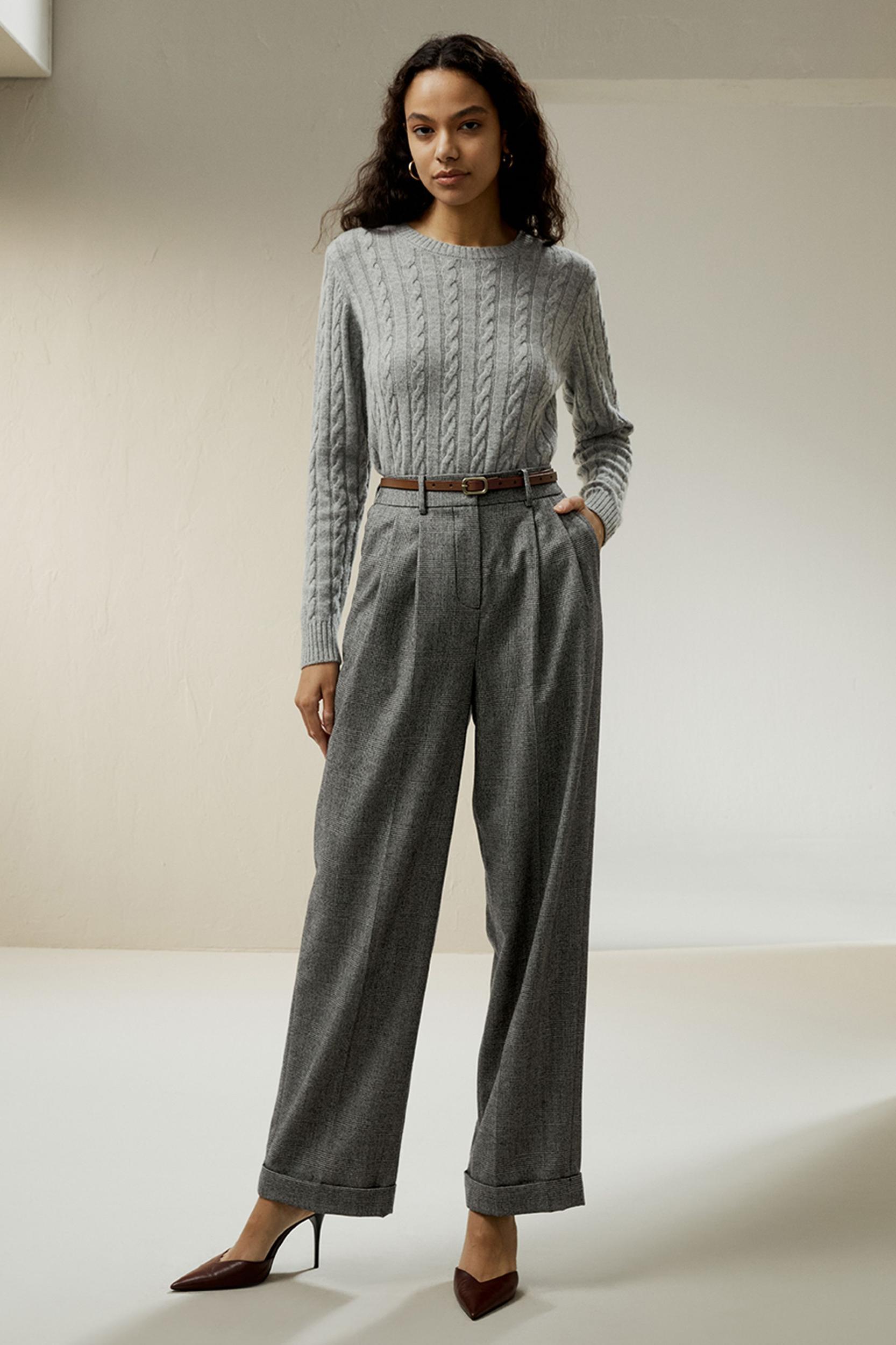 Classic Cable Knit Sweater with Ribbed Edges Product Image