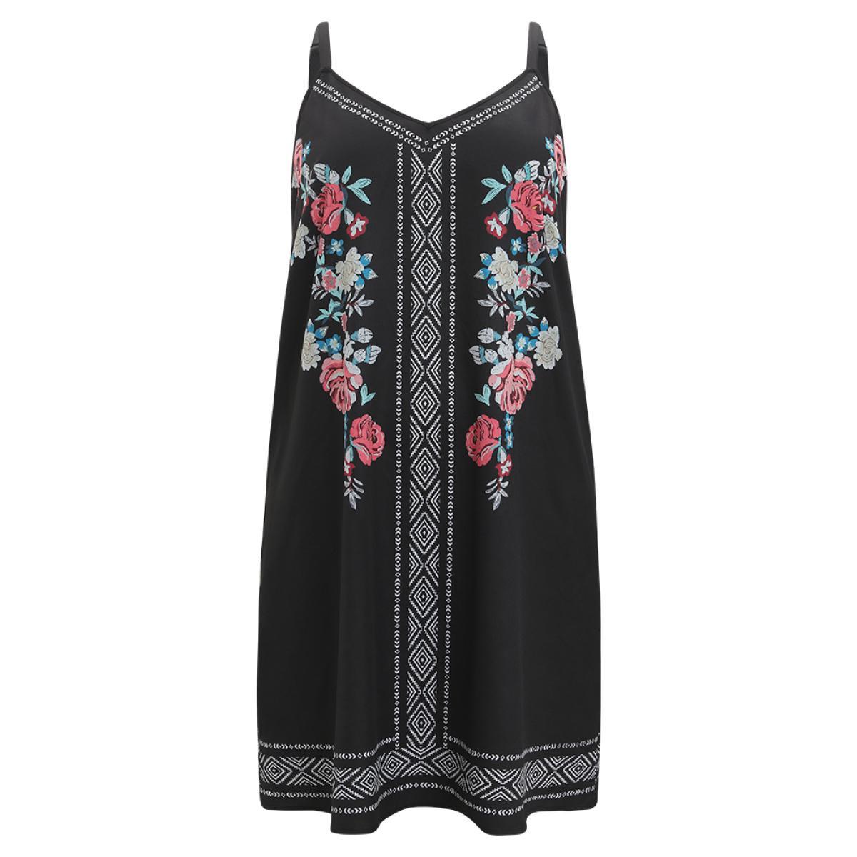 Plus Size Boho Print Pocket Cami Knee Dress Black Women Vacation Printed Spaghetti Strap Sleeveless Curvy Knee Dress BloomChic 26/4X Product Image