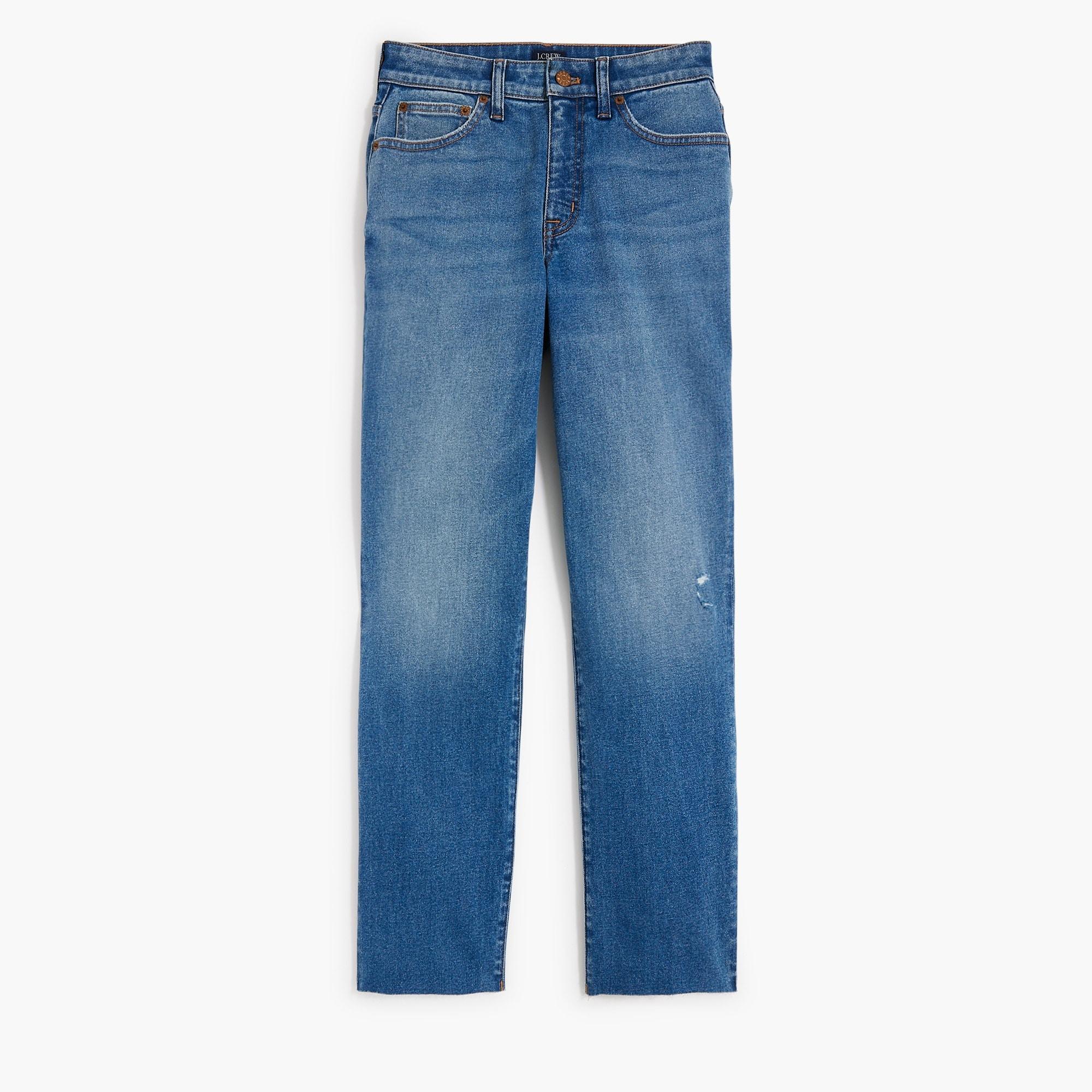 Curvy essential straight jean in all-day stretch Product Image