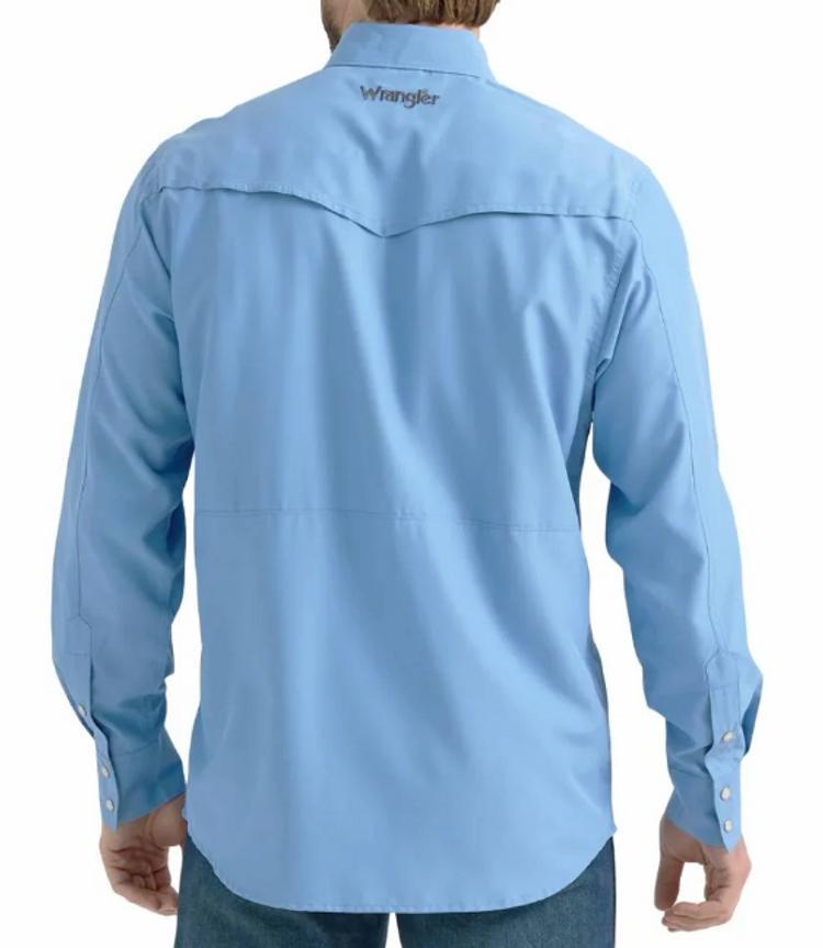 Wrangler® Men's L/S Blue Performance Classic Fit Snap Shirt Product Image