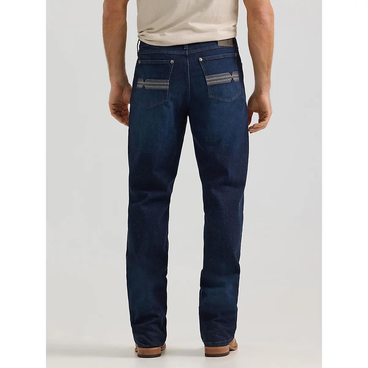 Men's Wrangler® 20X® No. 33 Extreme Relaxed Fit Jean in Alverado Product Image