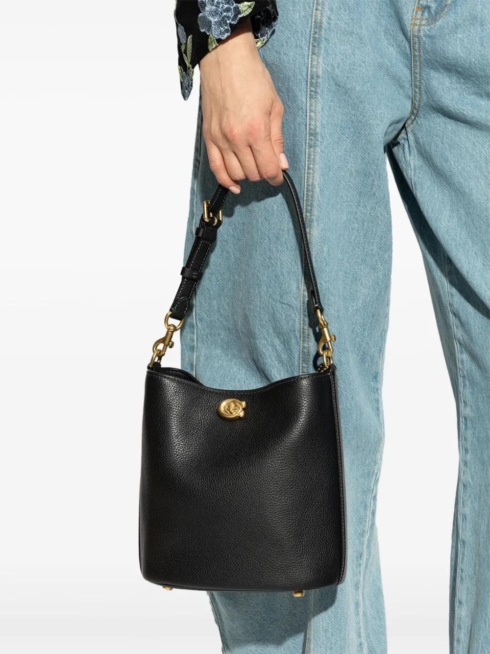 Willow 19 tote bag Product Image